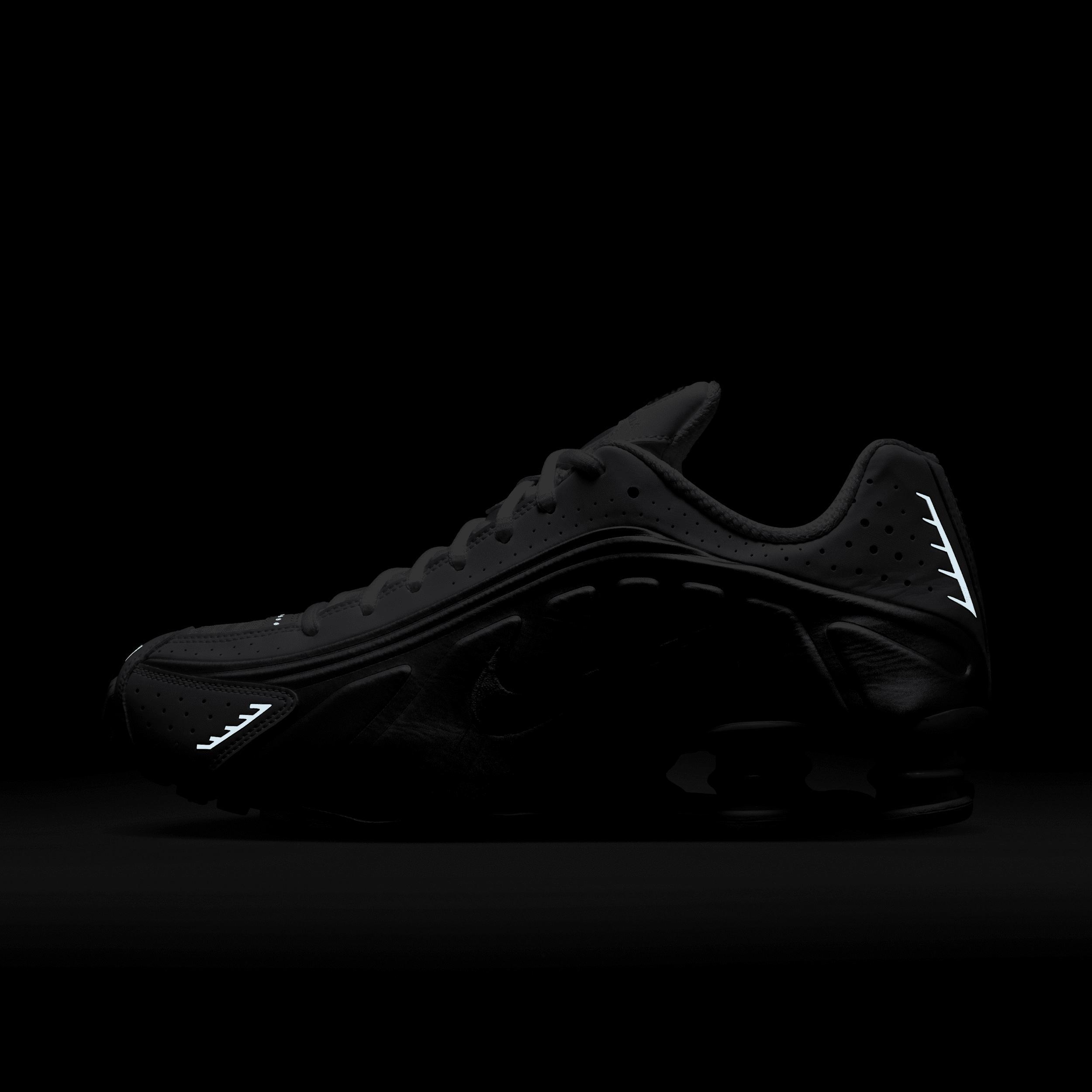 Nike Mens Shox R4 Shoes | HQ1988-101 Product Image