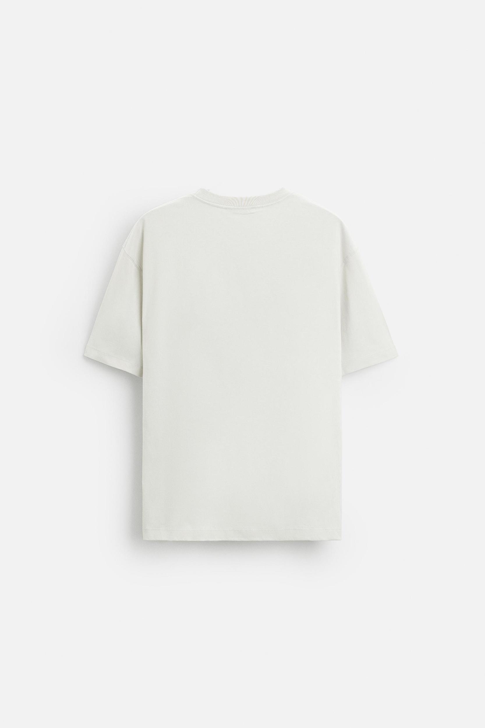 @RAFAEL MOURA PHOTO T-SHIRT Product Image