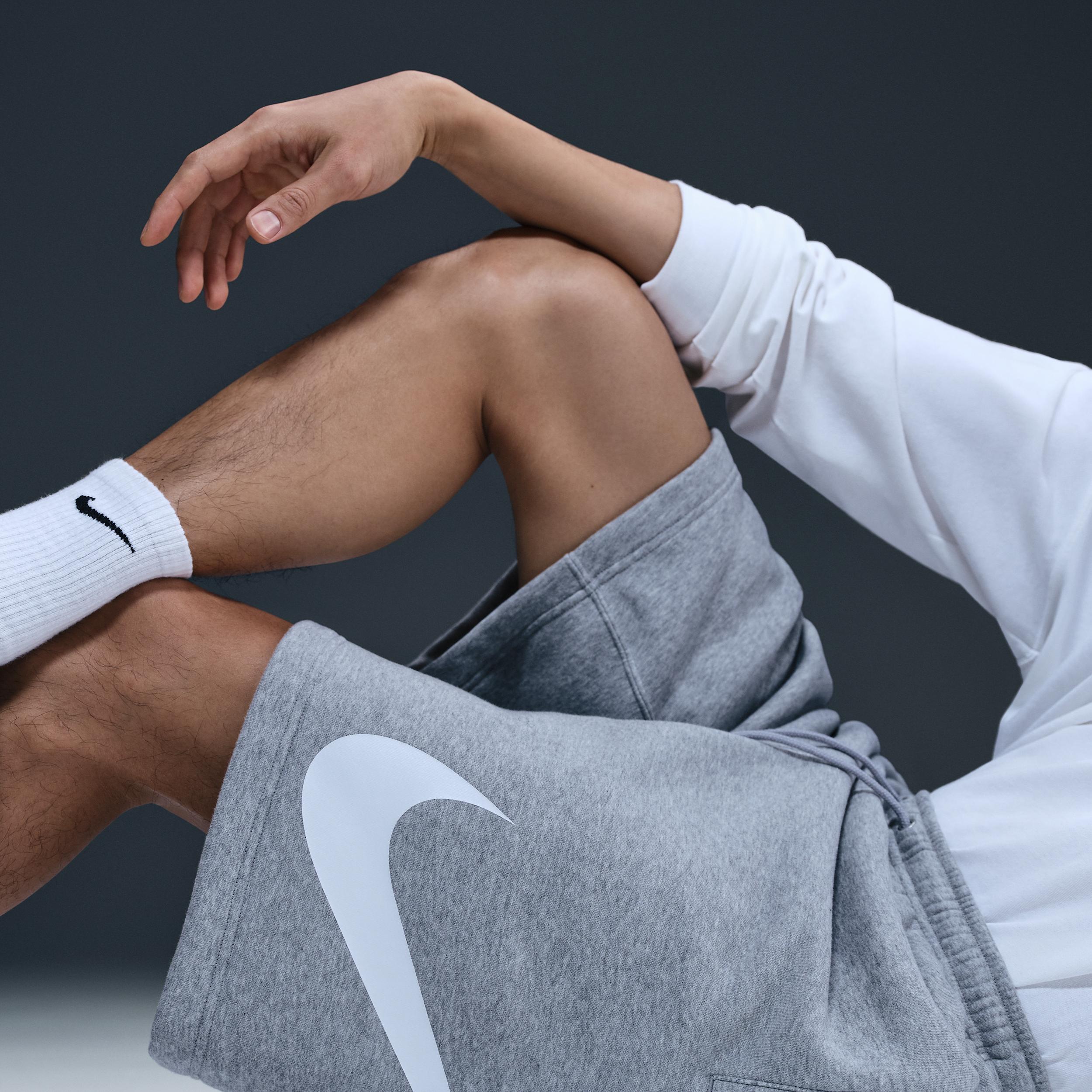 Nike Mens Club Fleece Shorts | FN3906-063 Product Image