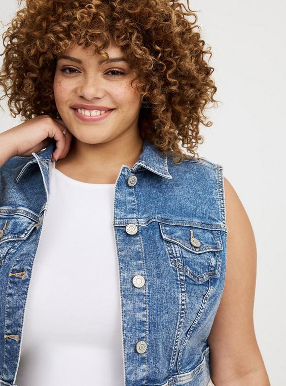 Cropped Denim Vest Product Image
