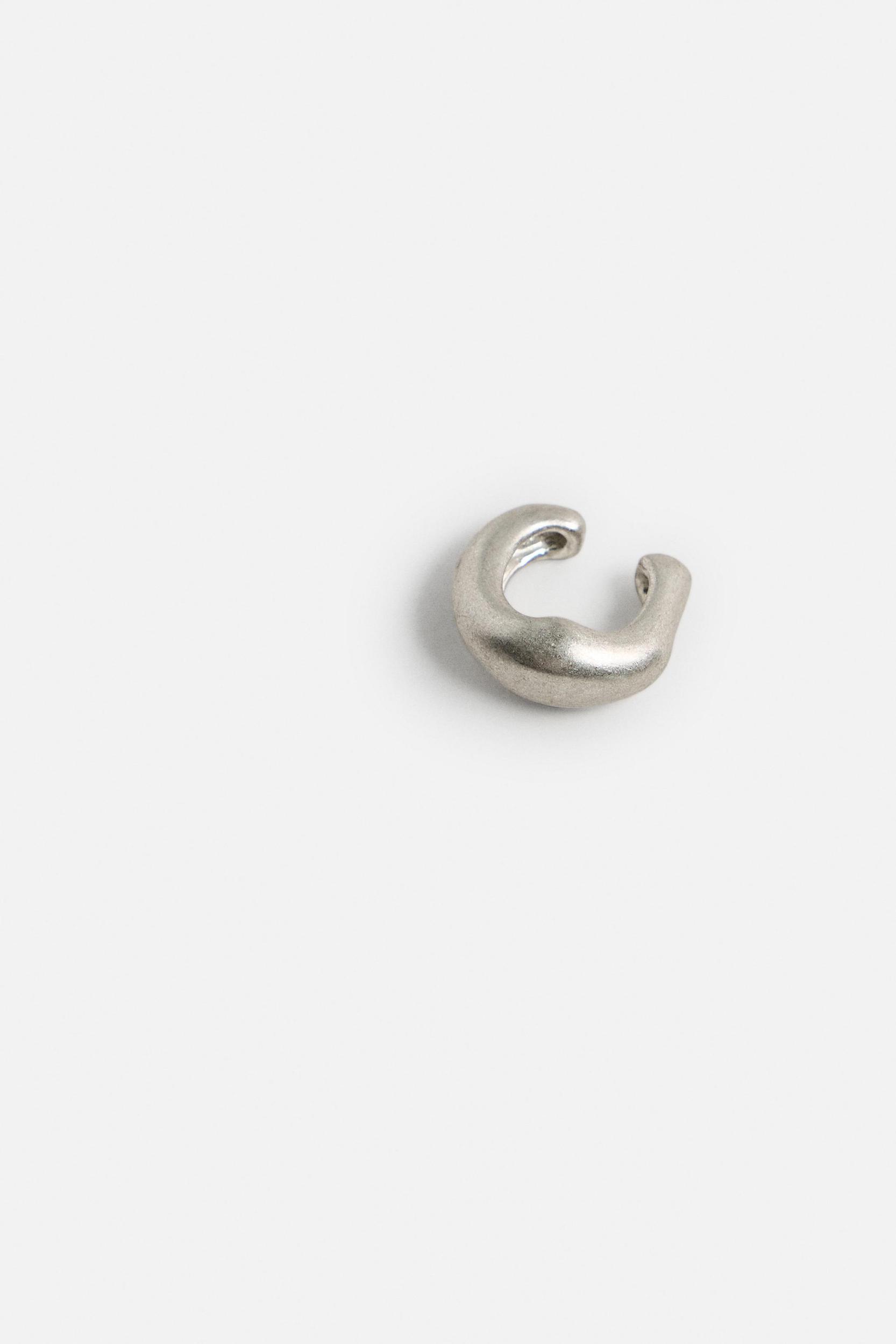 IRREGULAR EAR CUFF Product Image