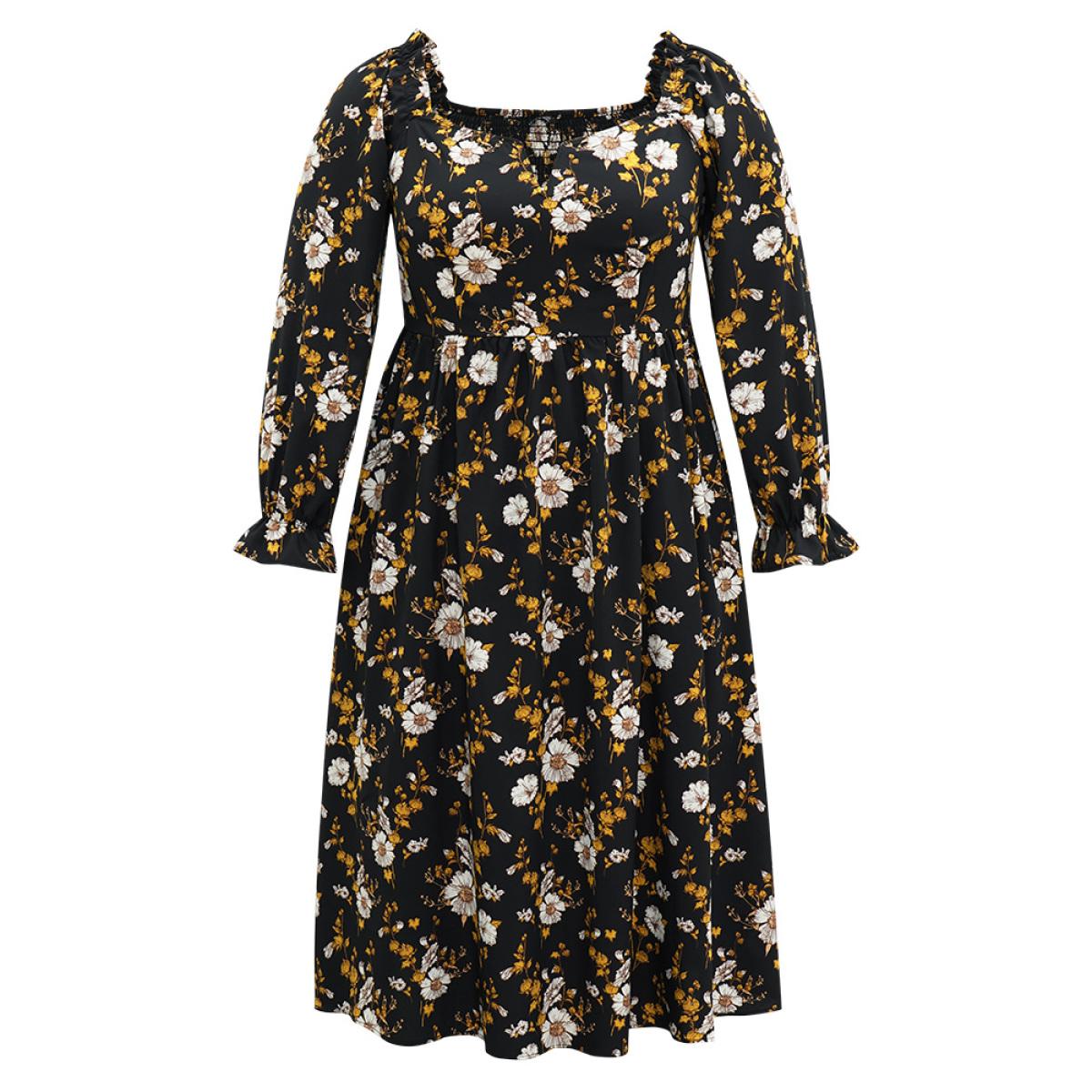 Plus Size Floral Print Notched Frill Trim Gathered Shirred Dress Black Women Vacation Gathered Notched collar Long Sleeve Curvy Midi Dress BloomChic 10/M Product Image