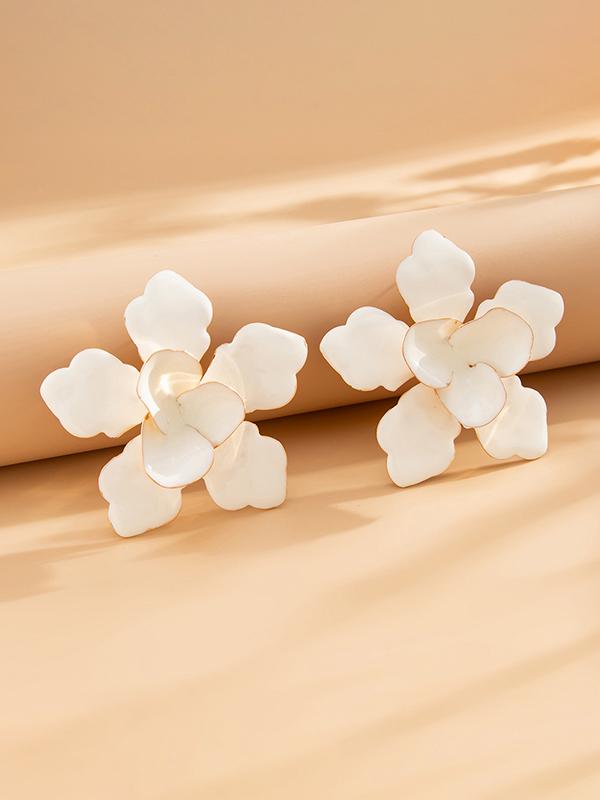 Flower Shape Drop Earrings Product Image