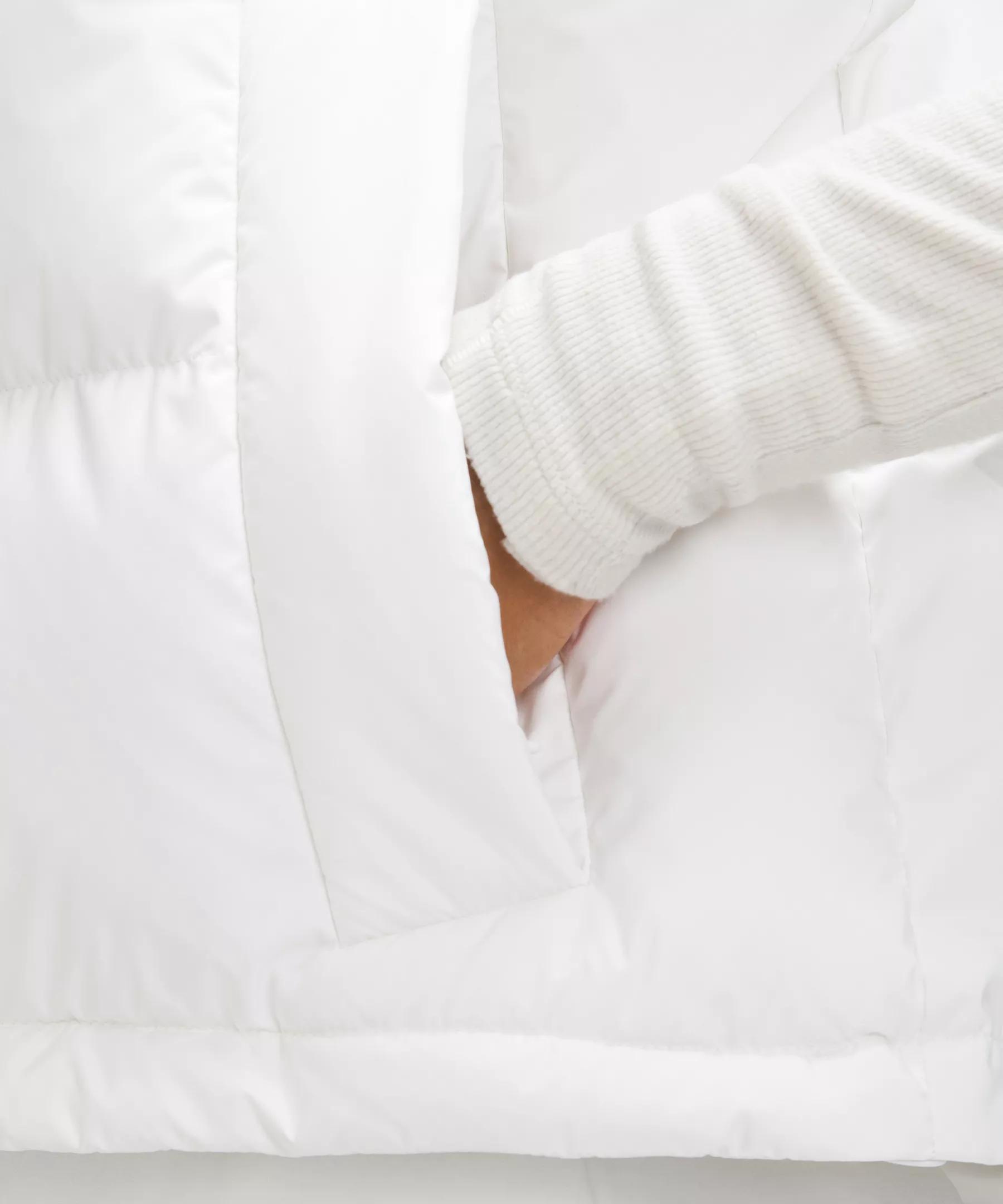 Wunder Puff 600-Down-Fill Cropped Vest Product Image