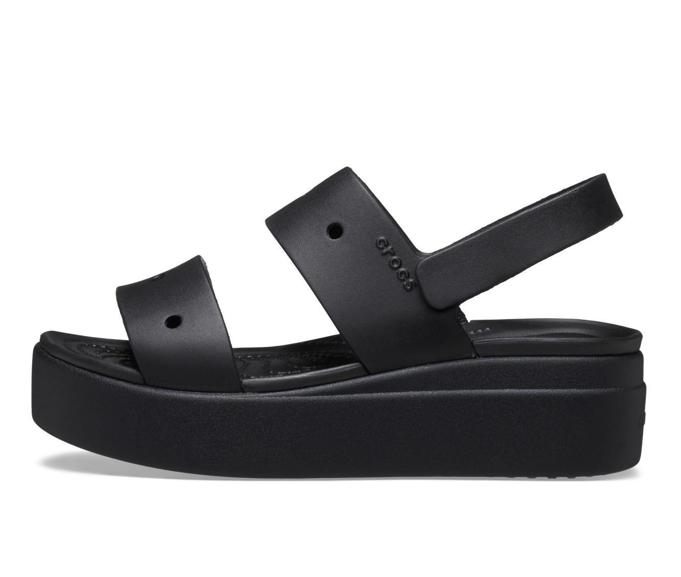 Women's Crocs Brooklyn 4U Product Image