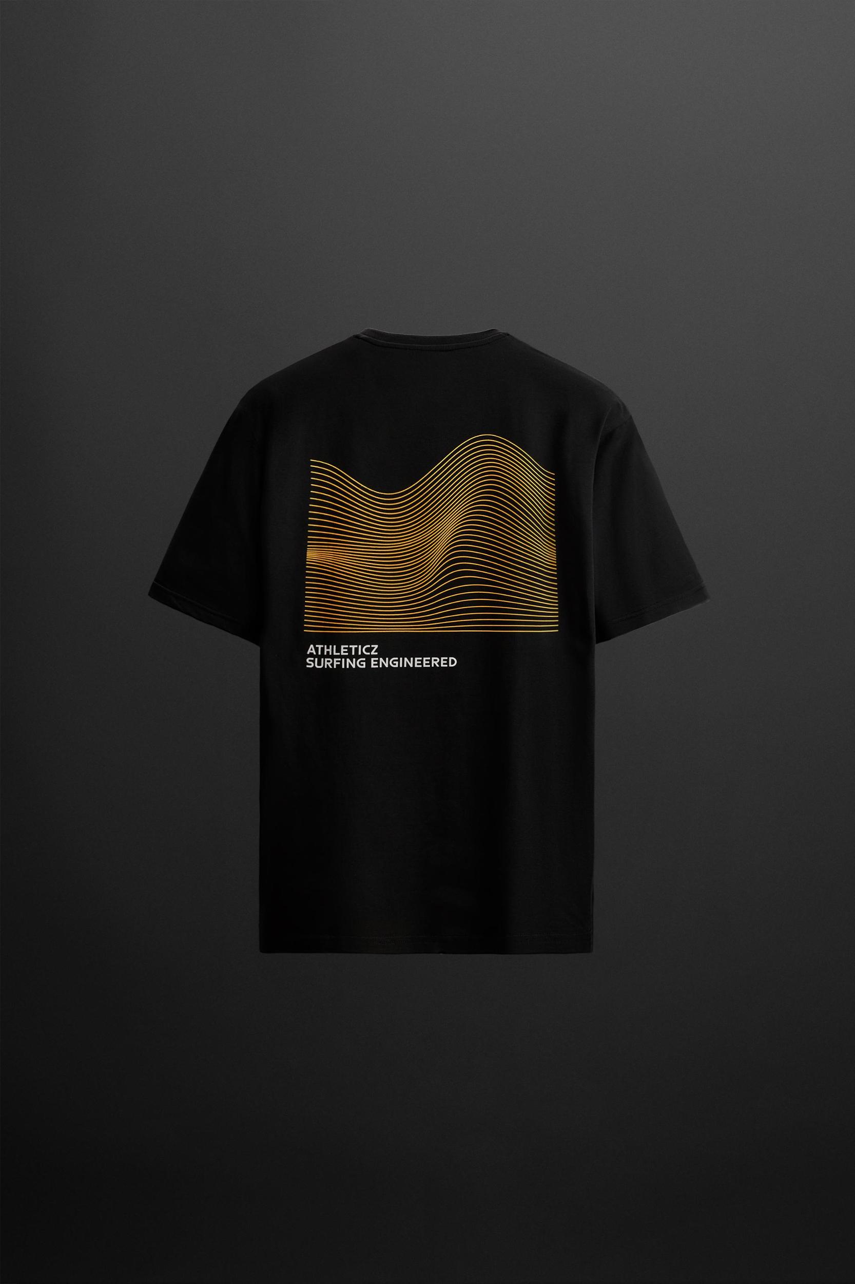 SURF GRAPHIC PRINT T-SHIRT Product Image