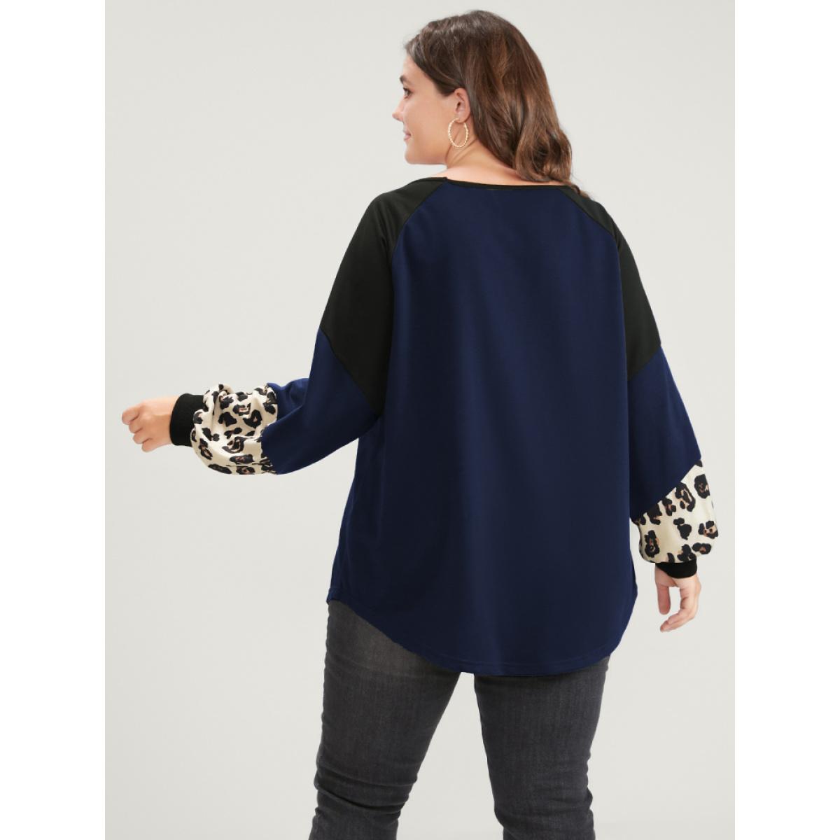 Plus Size Leopard Colorblock Contrast Round Neck Sweatshirt Women DarkBlue Casual Patchwork Round Neck Dailywear Sweatshirts BloomChic 28/5X Product Image