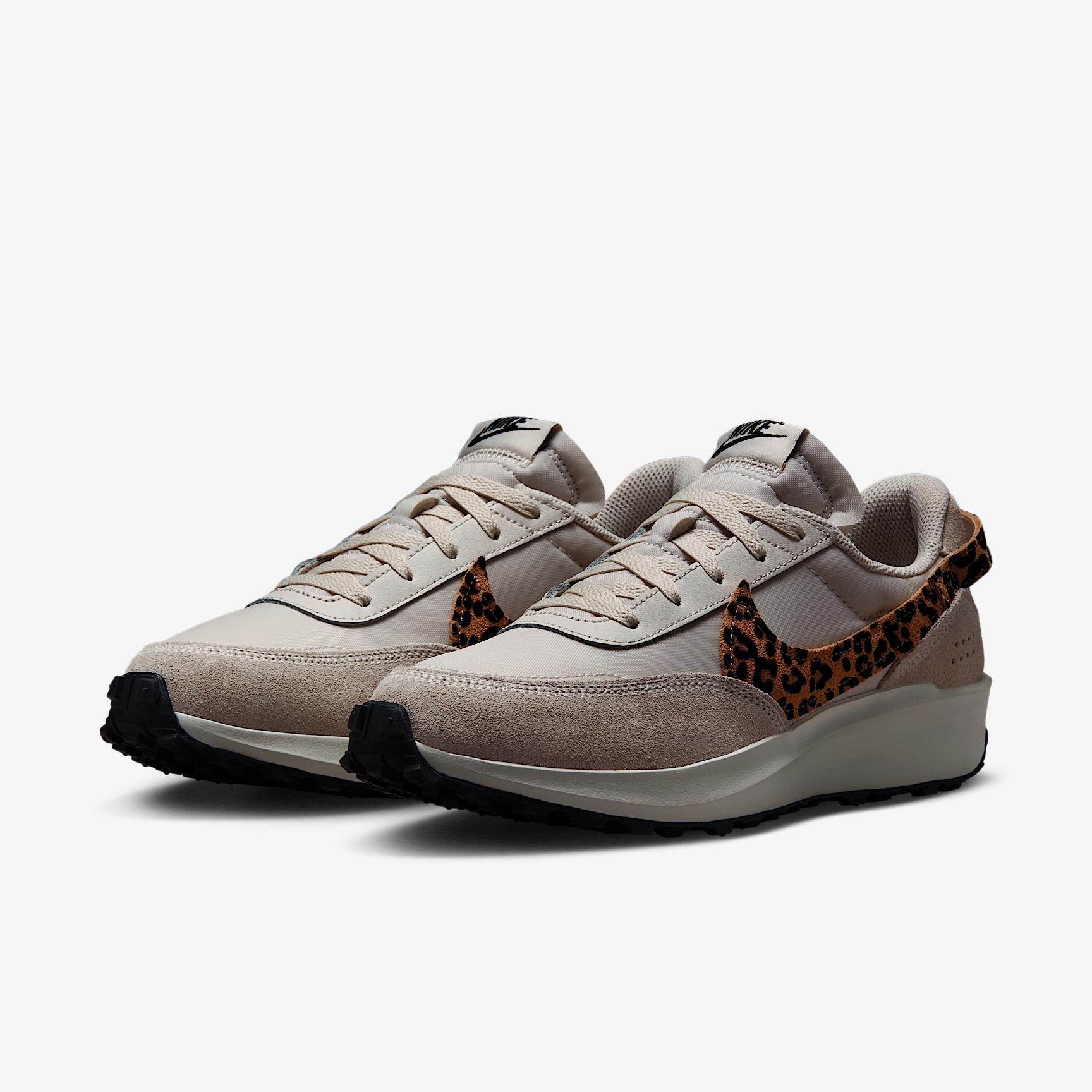 Nike Waffle Debut Women's Shoes,  Product Image