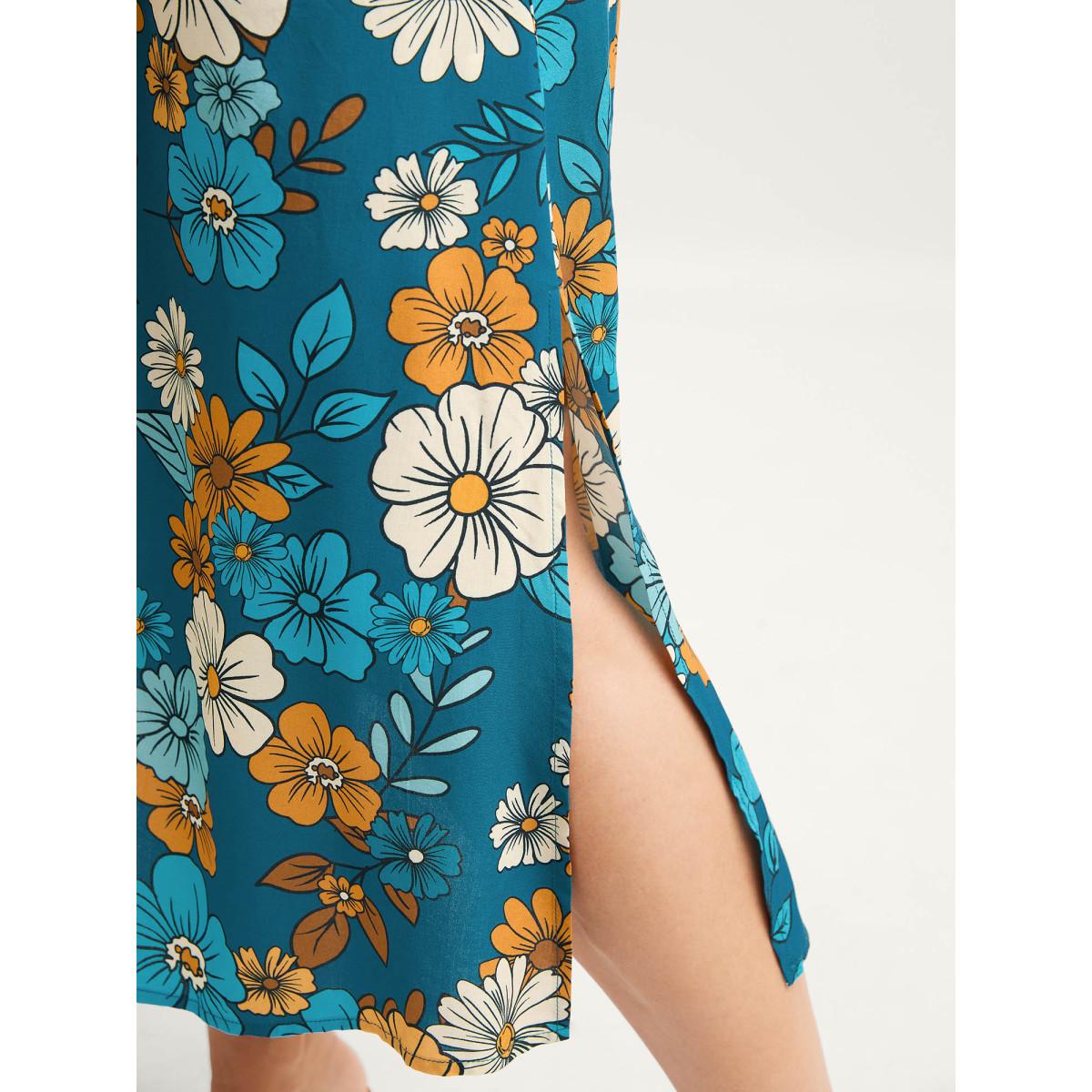 Plus Size Floral Drawstring Bodice Side Slit Midi Dress Navy Women Timeless V-neck Short sleeve Curvy BloomChic 12/L Product Image