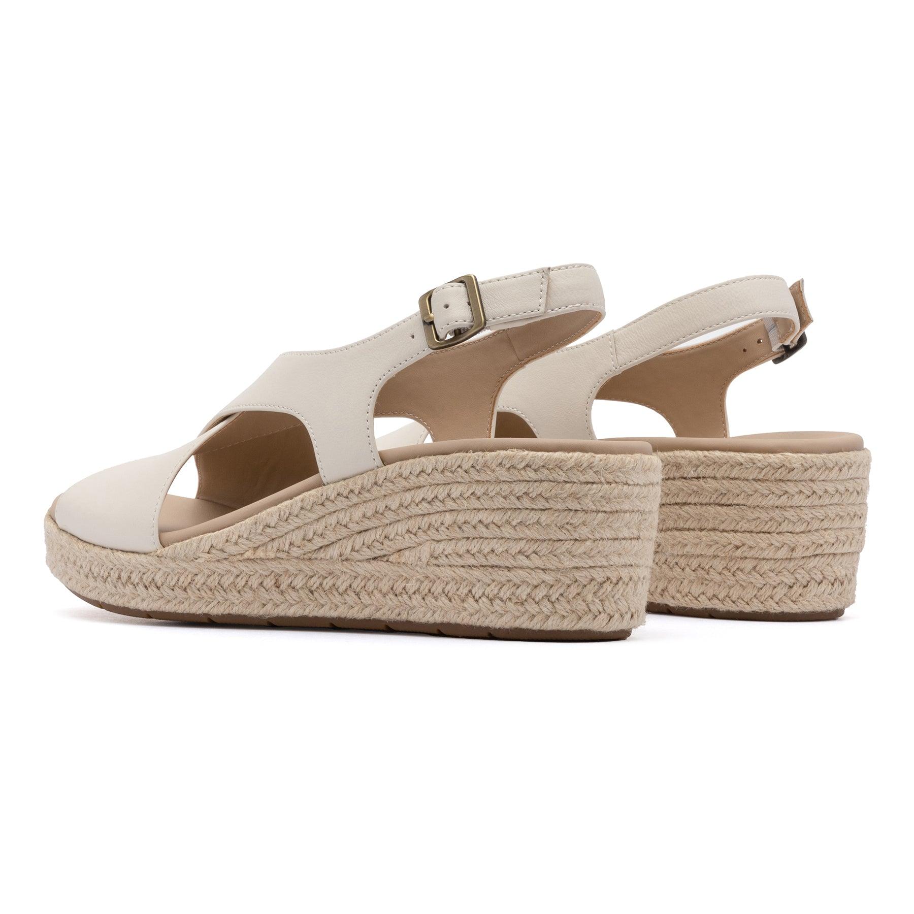 Riviera Cross Female Product Image