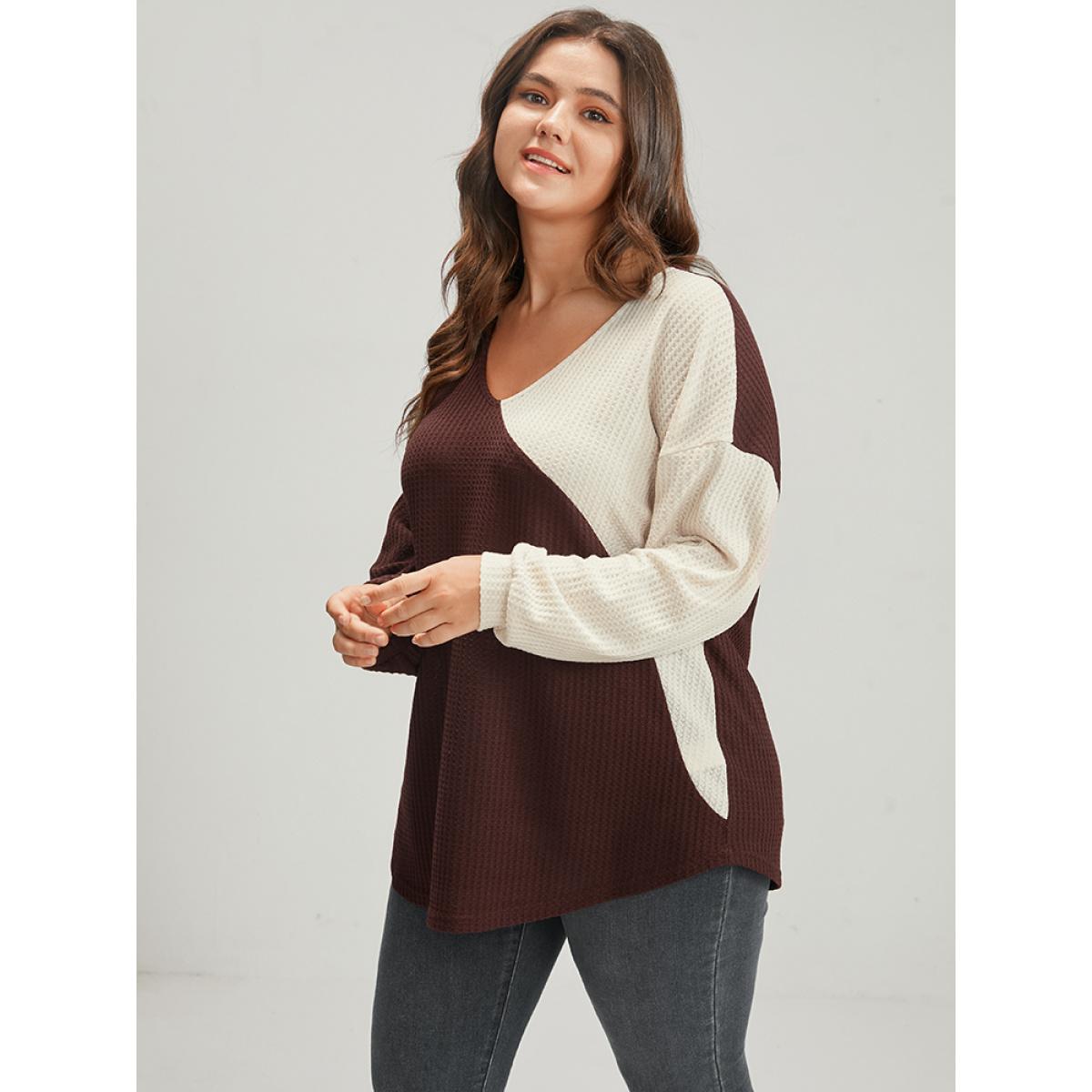 Plus Size Colorblock Contrast V Neck Waffle Knit Sweatshirt Women Burgundy Elegant Patchwork V-neck Dailywear Sweatshirts BloomChic 10/M Product Image