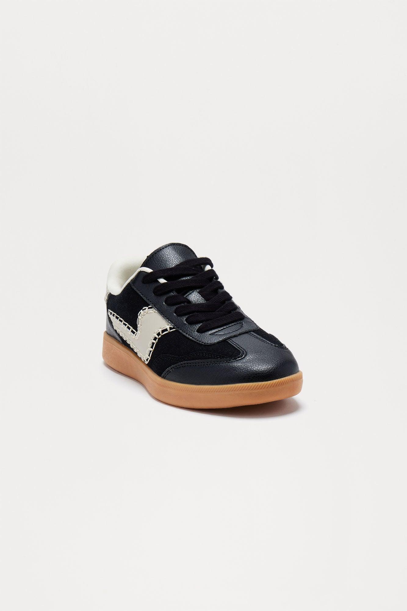 Sammie Lace Up Sneakers - Black Product Image