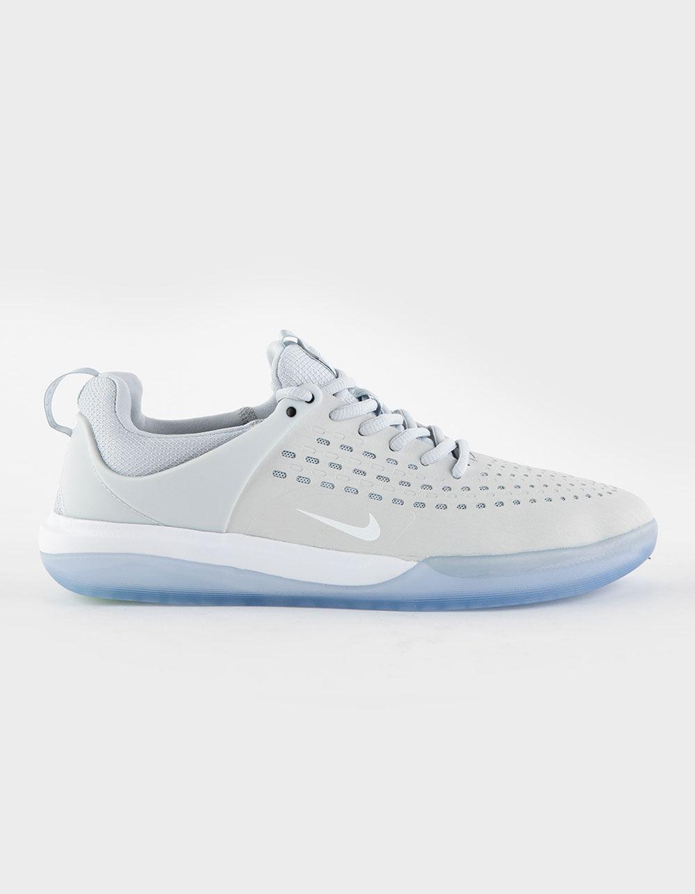 NIKE SB Zoom Nyjah 3 Mens Shoes - GRAY/WHITE Product Image