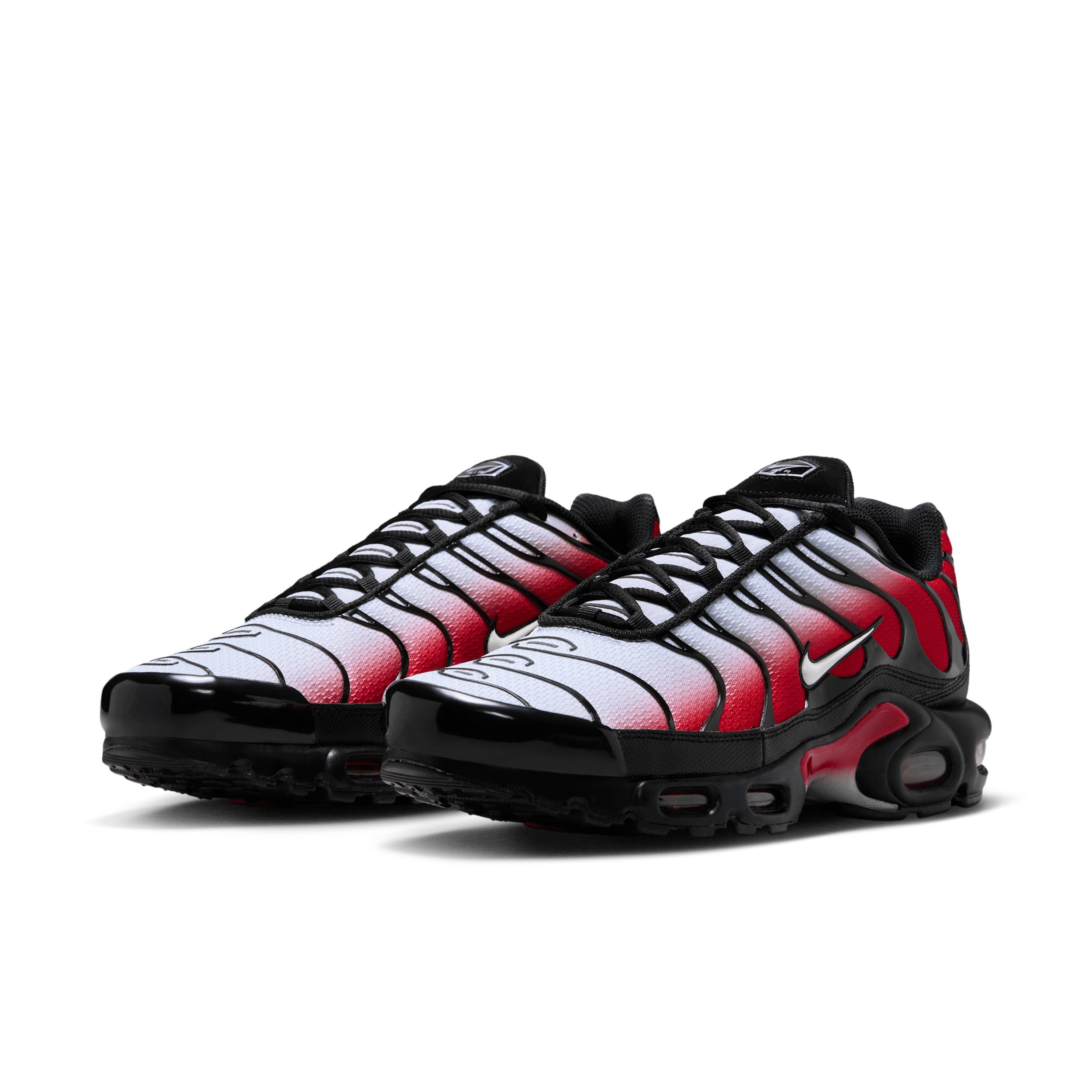 Nike Men's Air Max Plus Shoes Product Image