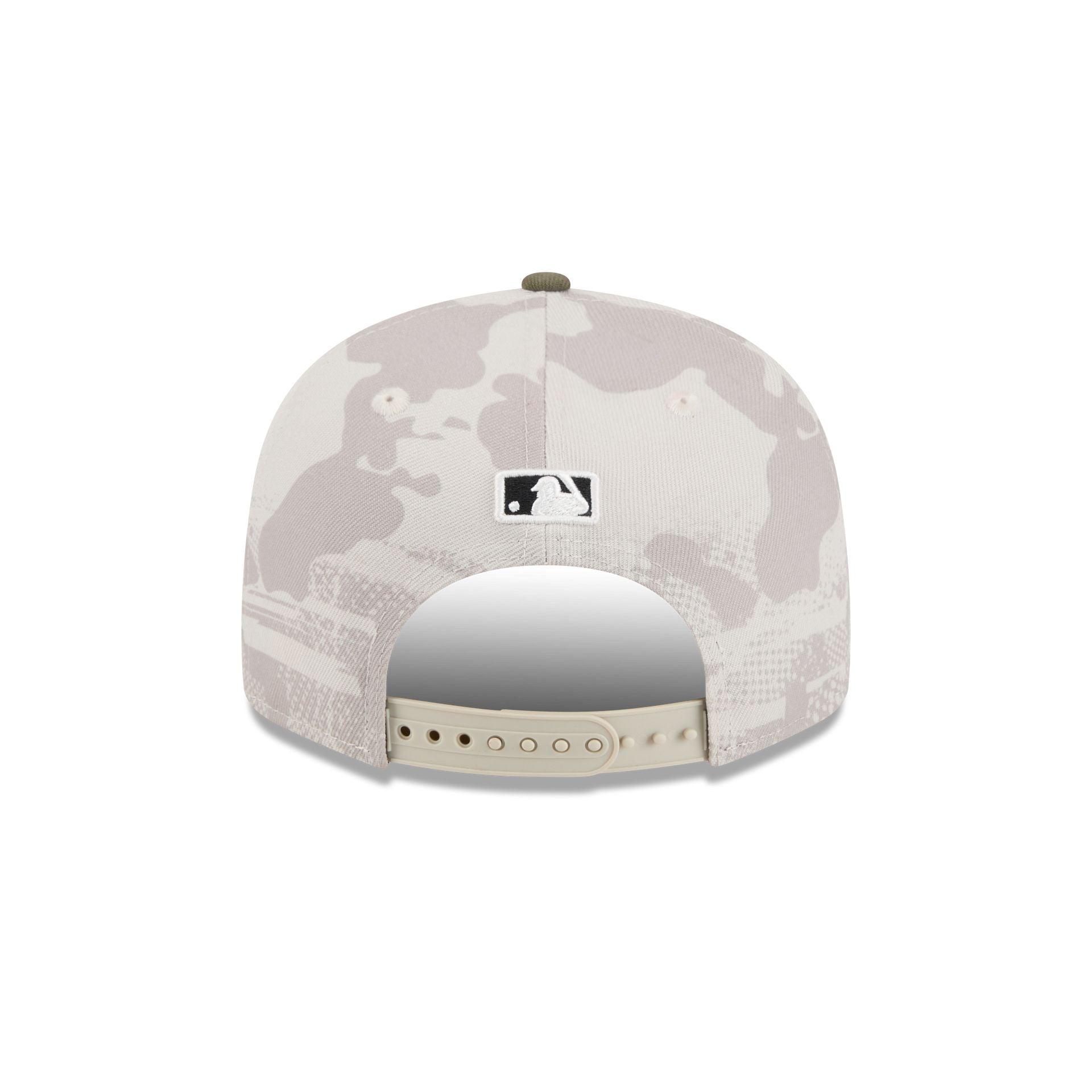 Atlanta Braves Armed Forces Day 2025 Split Panel 9FIFTY Snapback Hat Male Product Image