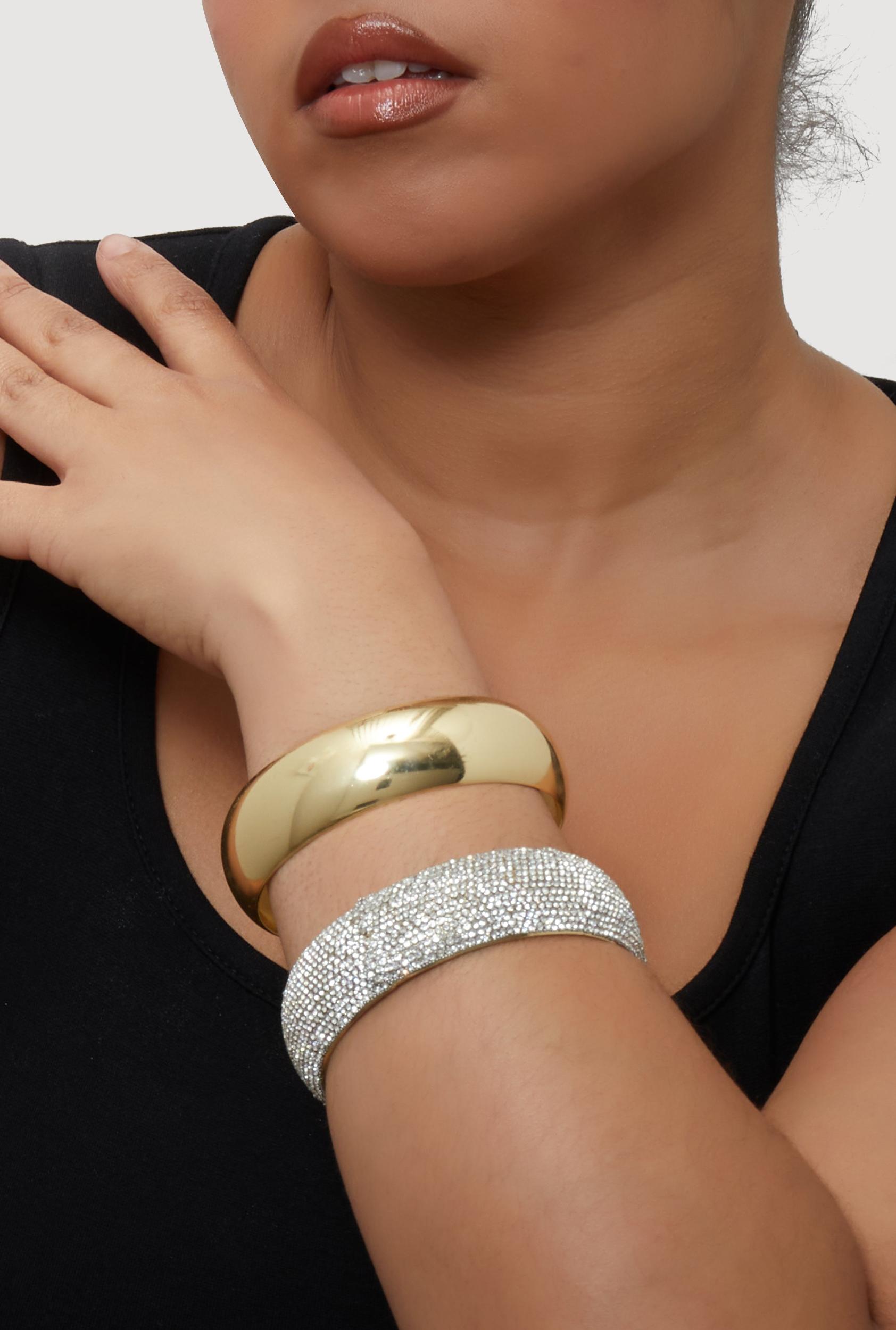 Stylish Metallic Textured Swirl Drop Earrings Male Product Image