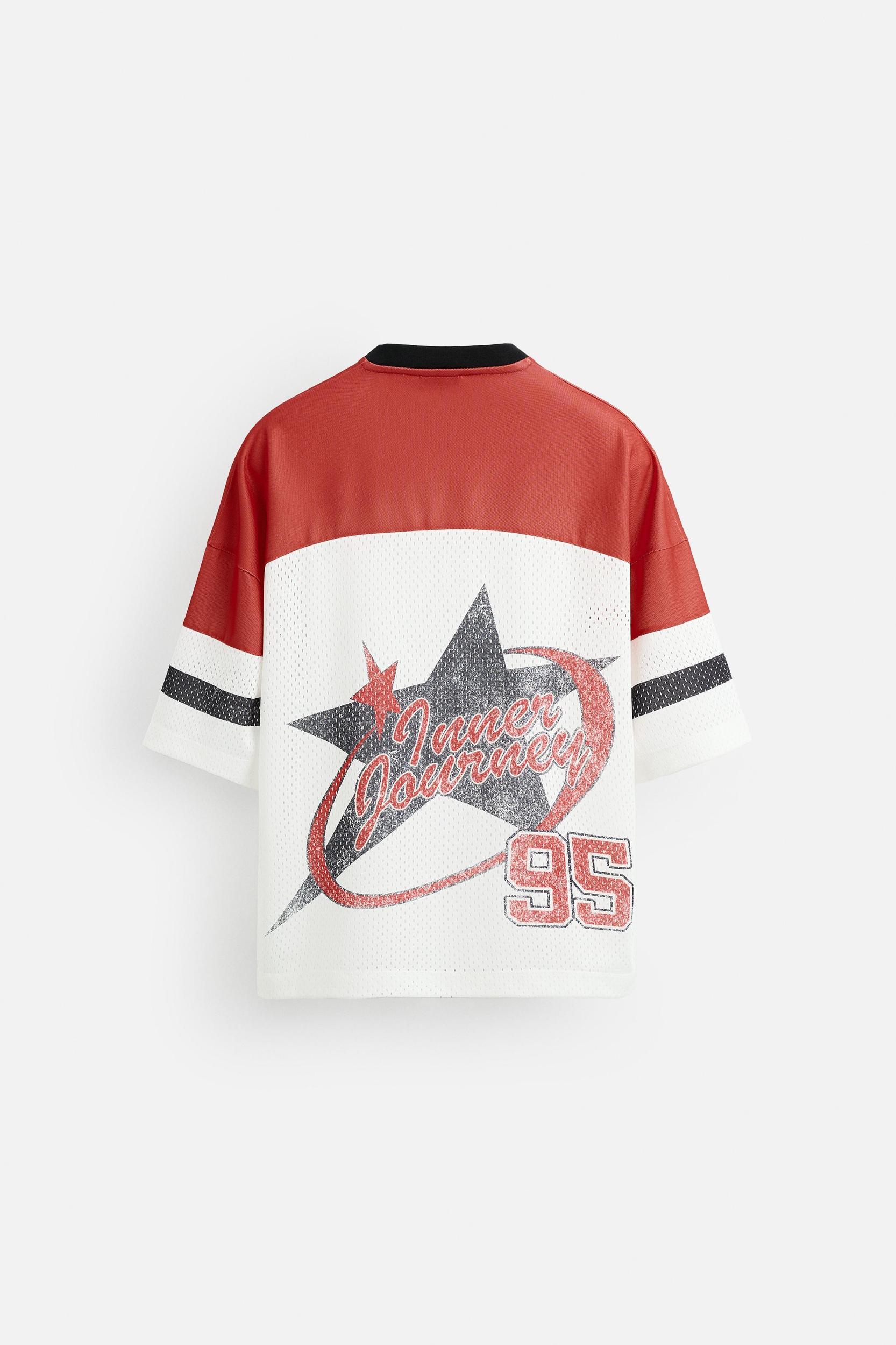 RETRO AMERICAN FOOTBALL T-SHIRT Product Image