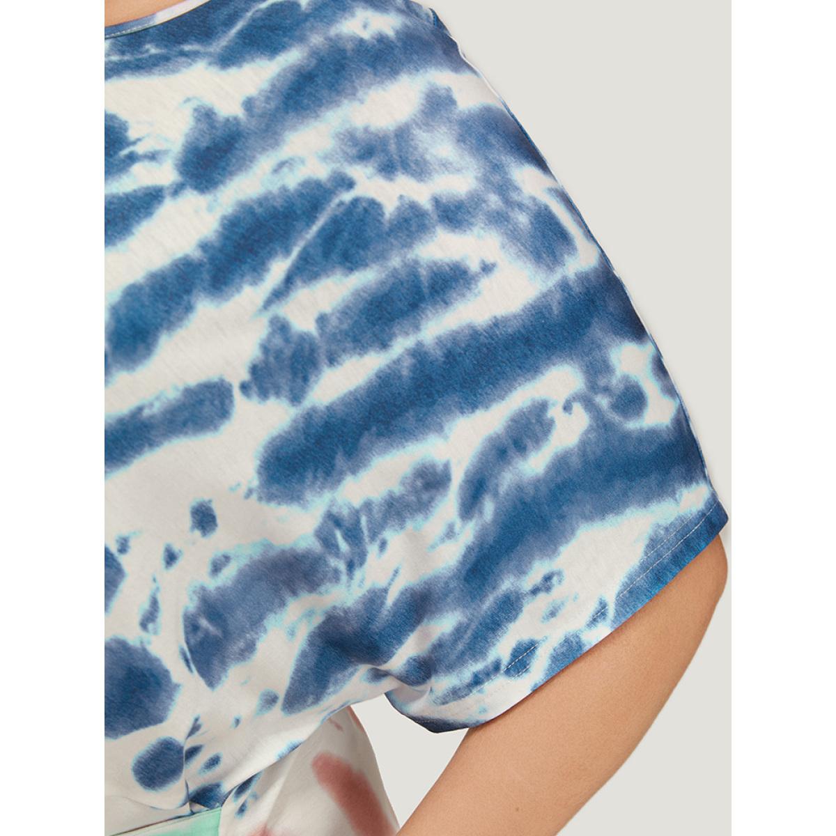 Plus Size Tie Dye Dolman Sleeve Pocket Knot Side Dress Multicolor Women Casual Knotted Round Neck Short sleeve Curvy Midi Dress BloomChic 18-20/2X Product Image