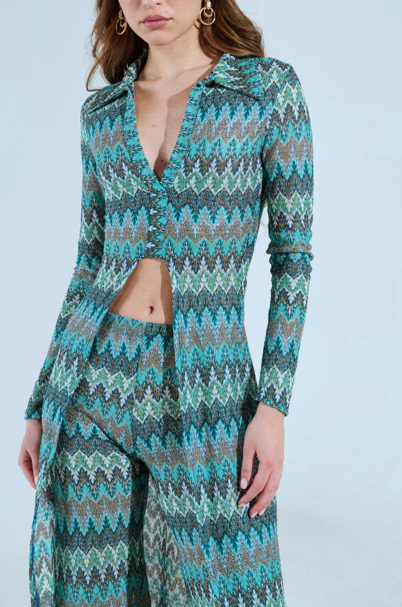 SHOW ME SOMETHING BUTTON DOWN TOP Product Image