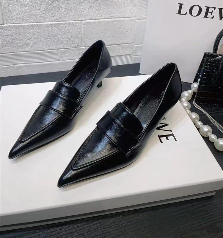 Kitten Heel Pointed Toe Plain Faux Leather Loafers Product Image