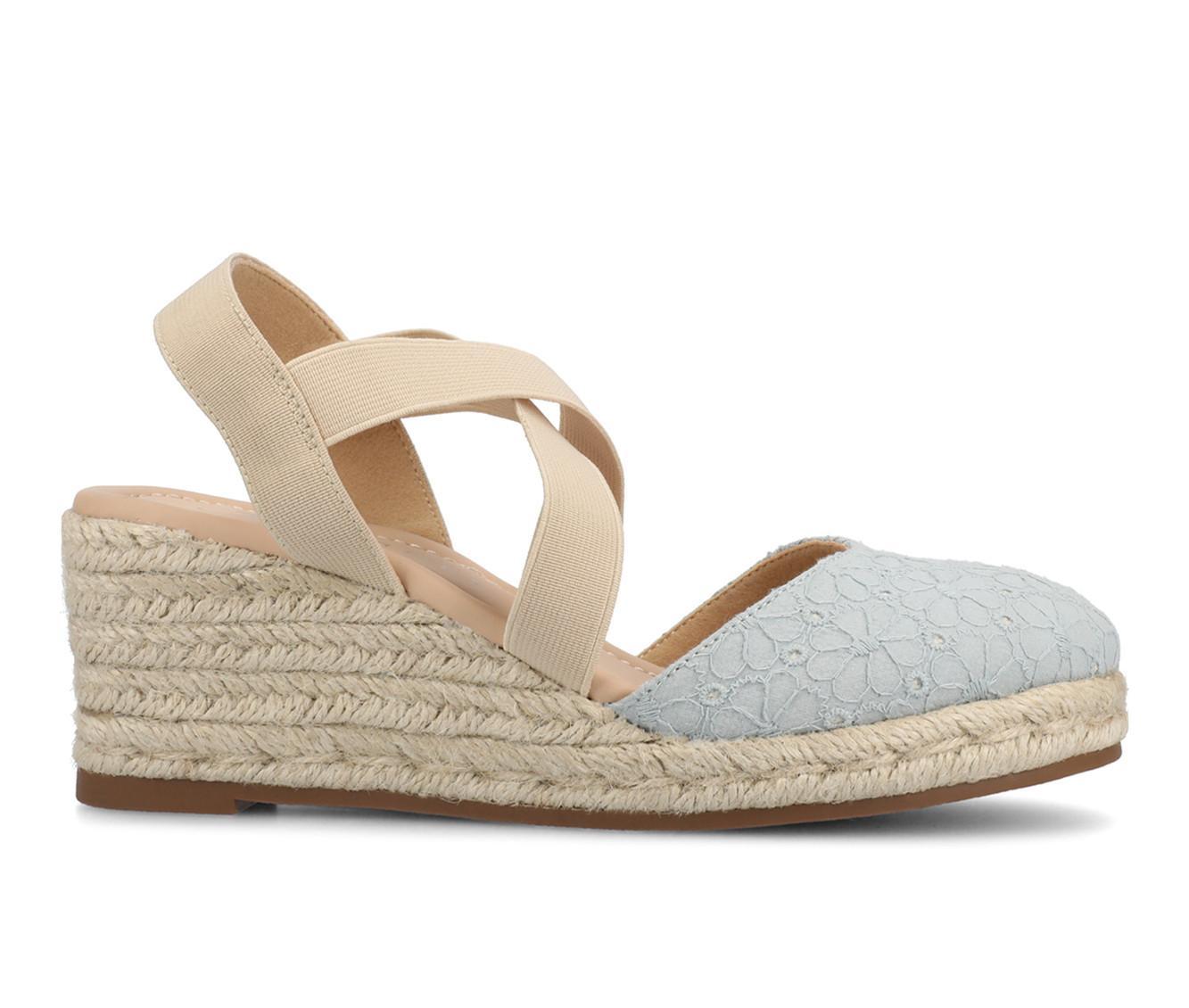 Women's Journee Collection Ashlee Wedges Product Image