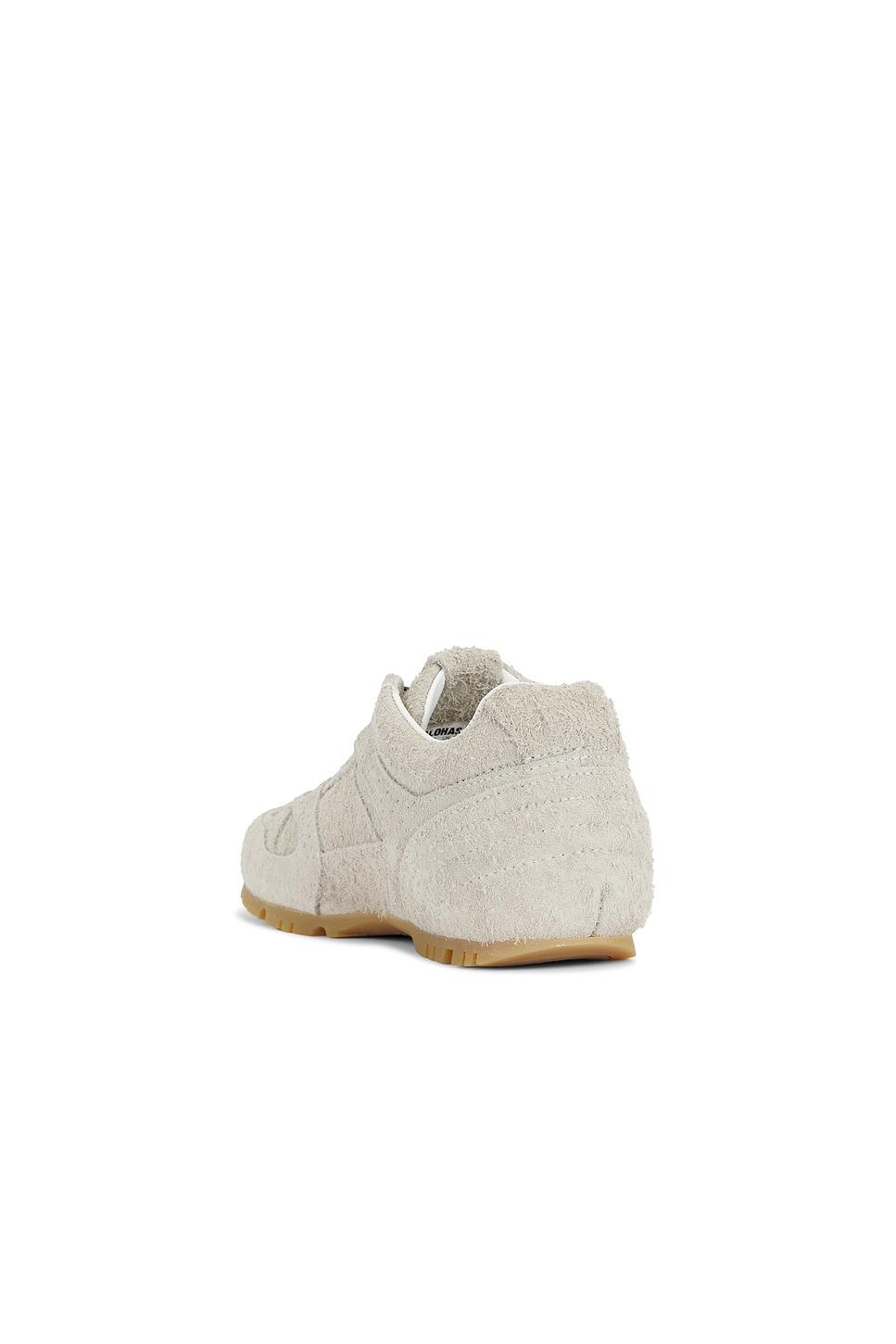 Tb.56 Fuzzy Sneakers ALOHAS Product Image