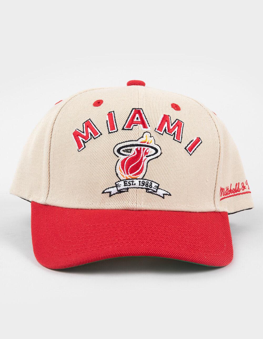 MITCHELL & NESS Miami Heat Pro Crown Snapback Hat - OATMEAL Product Image