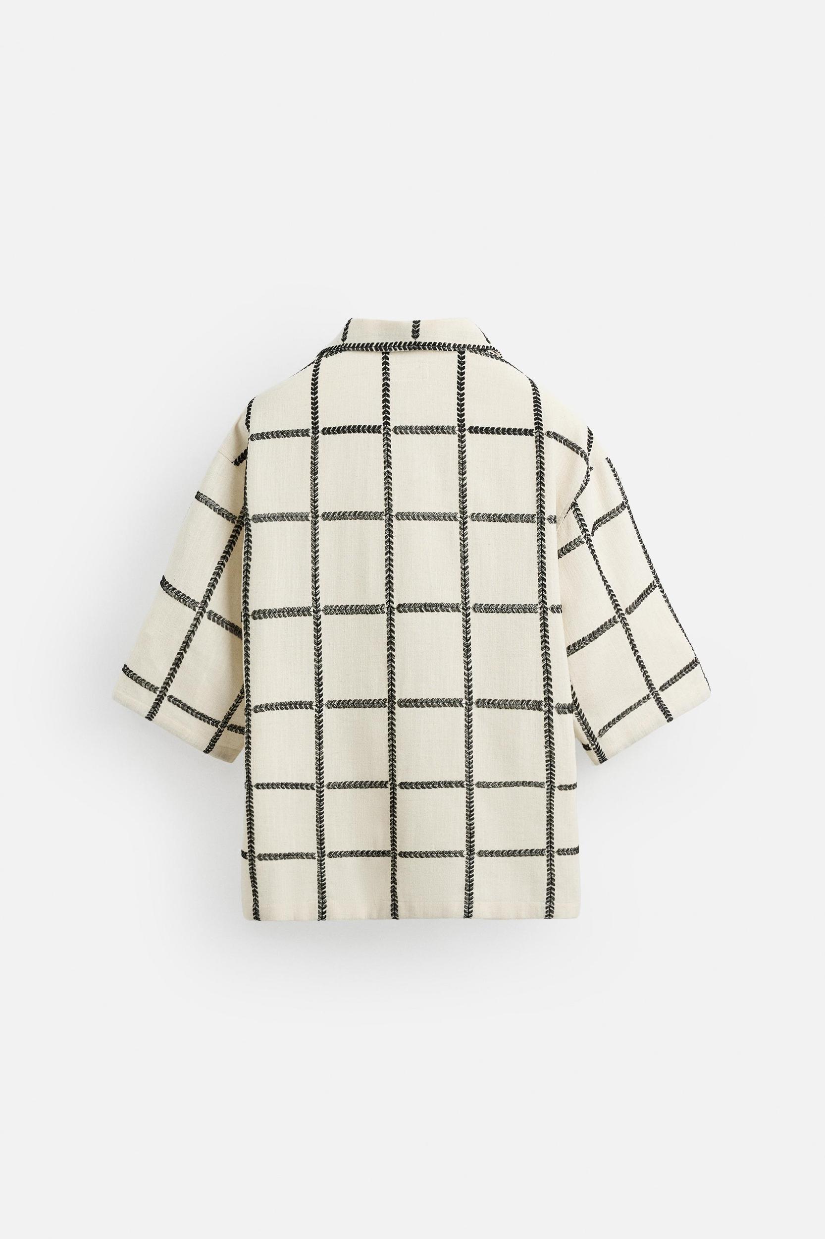 GEOMETRIC EMBROIDERED SHIRT Product Image