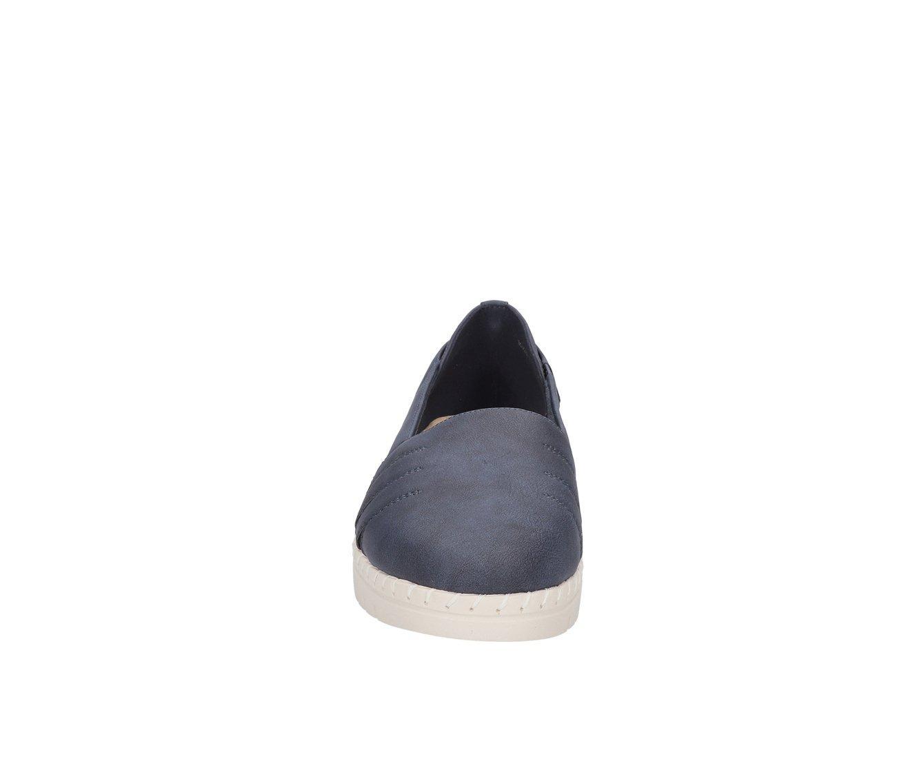 Women's Easy Street Bugsy Slip Ons Product Image