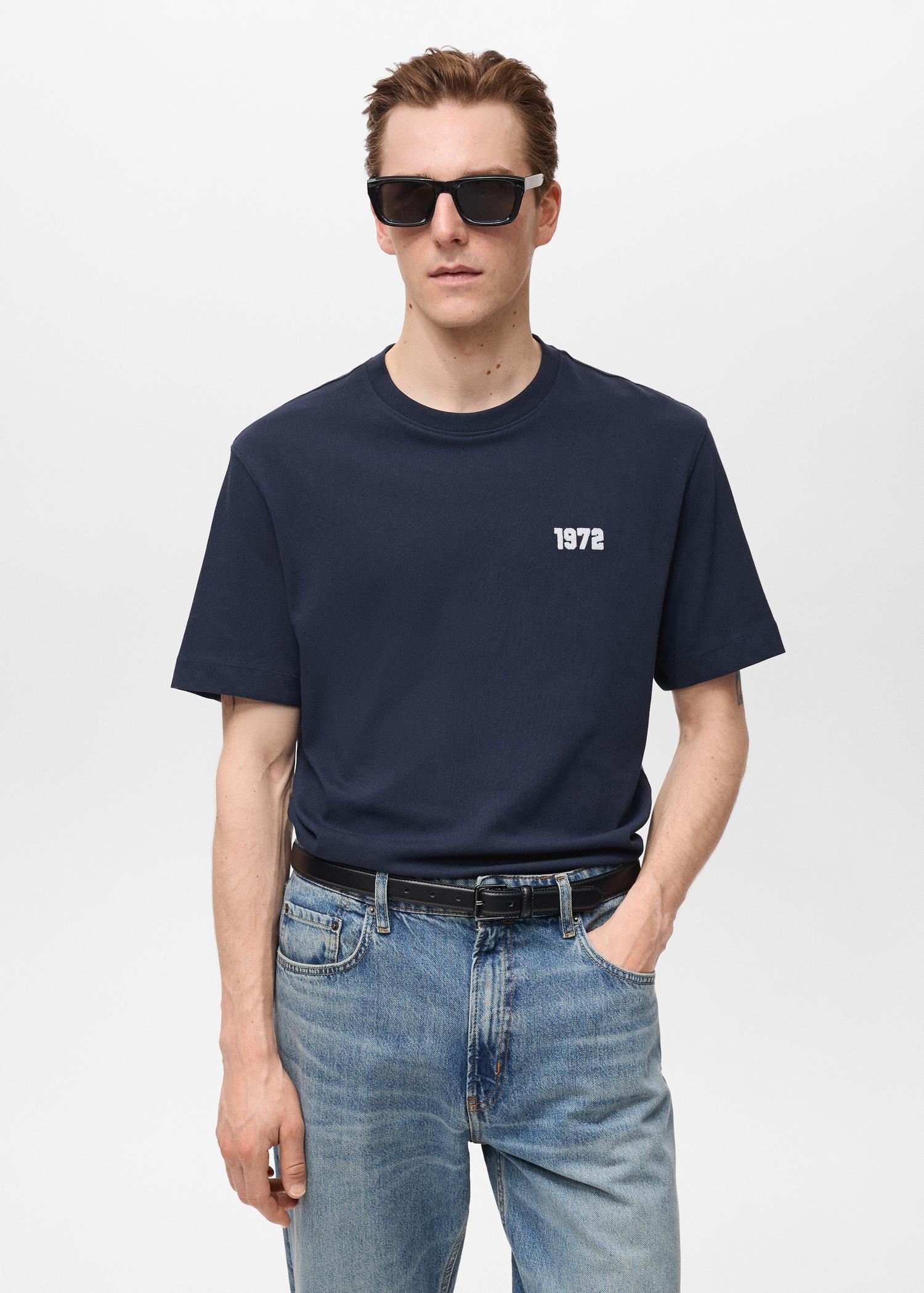 Embroidered cotton T-shirt - Men | MANGO USA Product Image