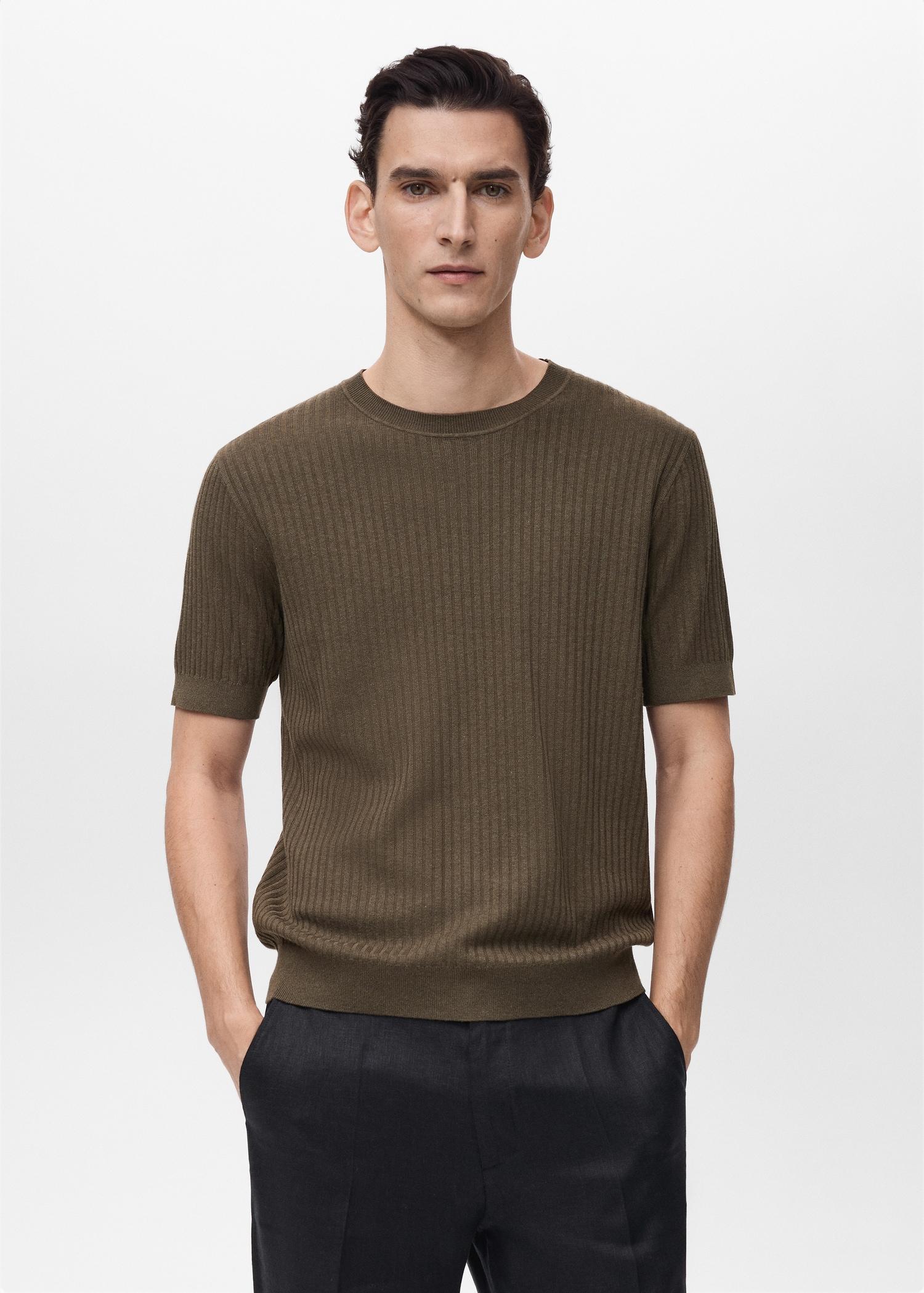 Textured striped T-shirt - Men | MANGO USA Product Image