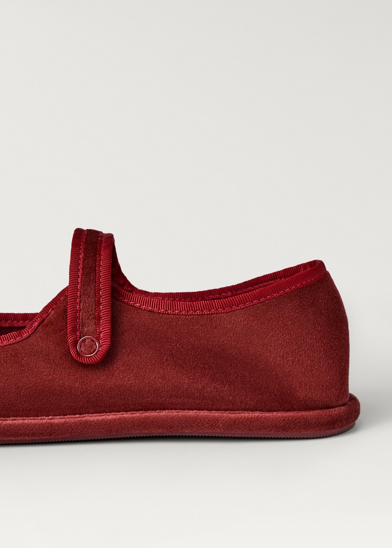 Velour ballet flats with buckle detail - Women | MANGO USA Product Image