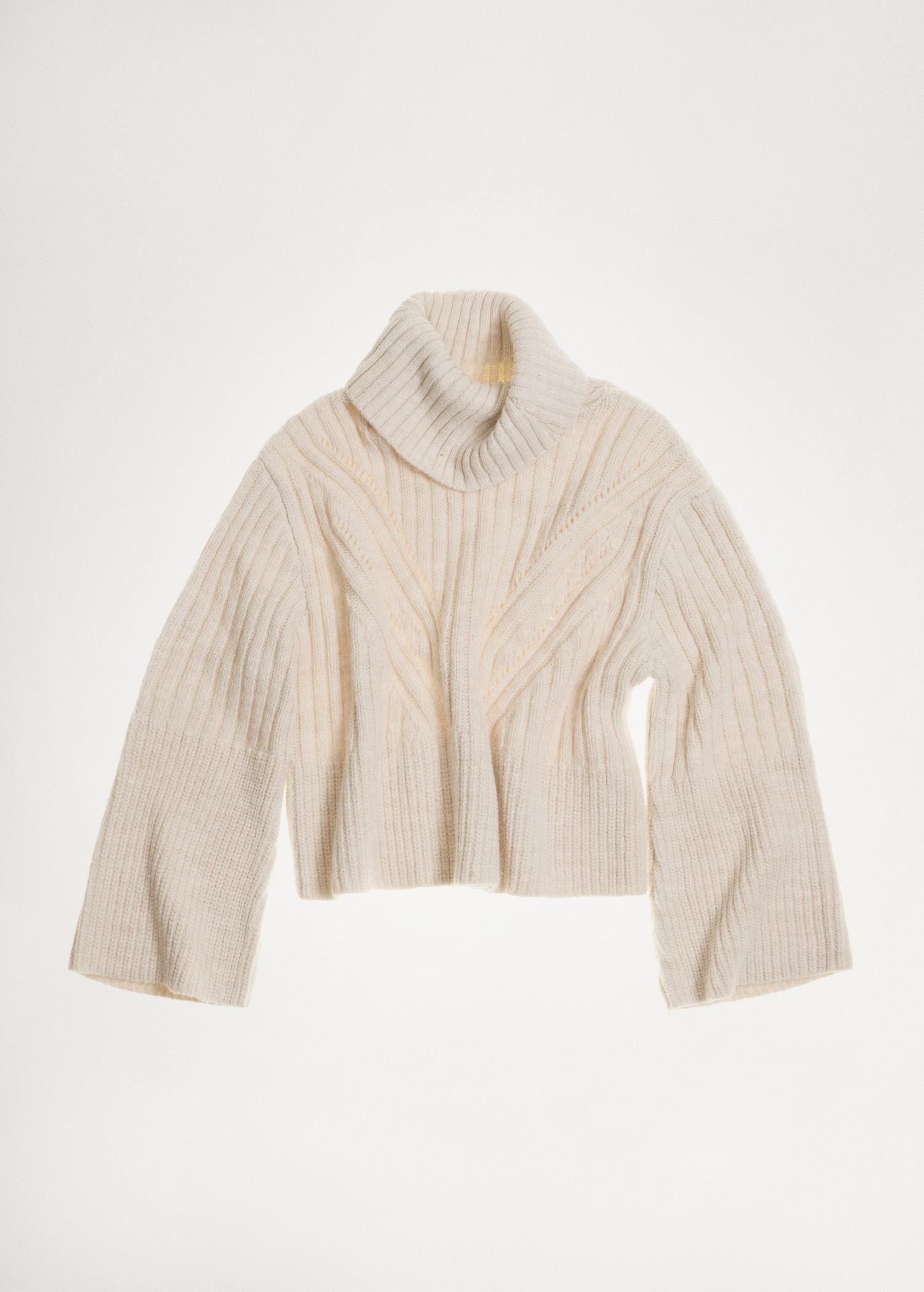 Turtleneck sweater with unstitched detail - Women | MANGO USA Product Image