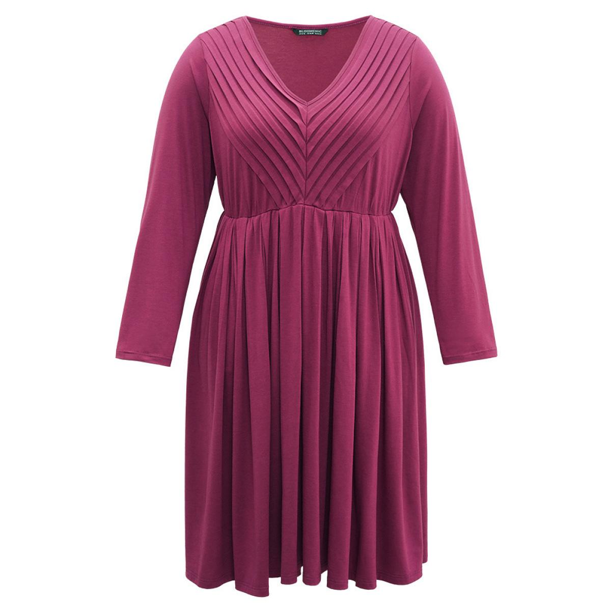 Plus Size Solid Pleated V Neck Elastic Waist Dress Purple Women Casual Plain V-neck Long Sleeve Curvy Midi Dress BloomChic 10/M Product Image