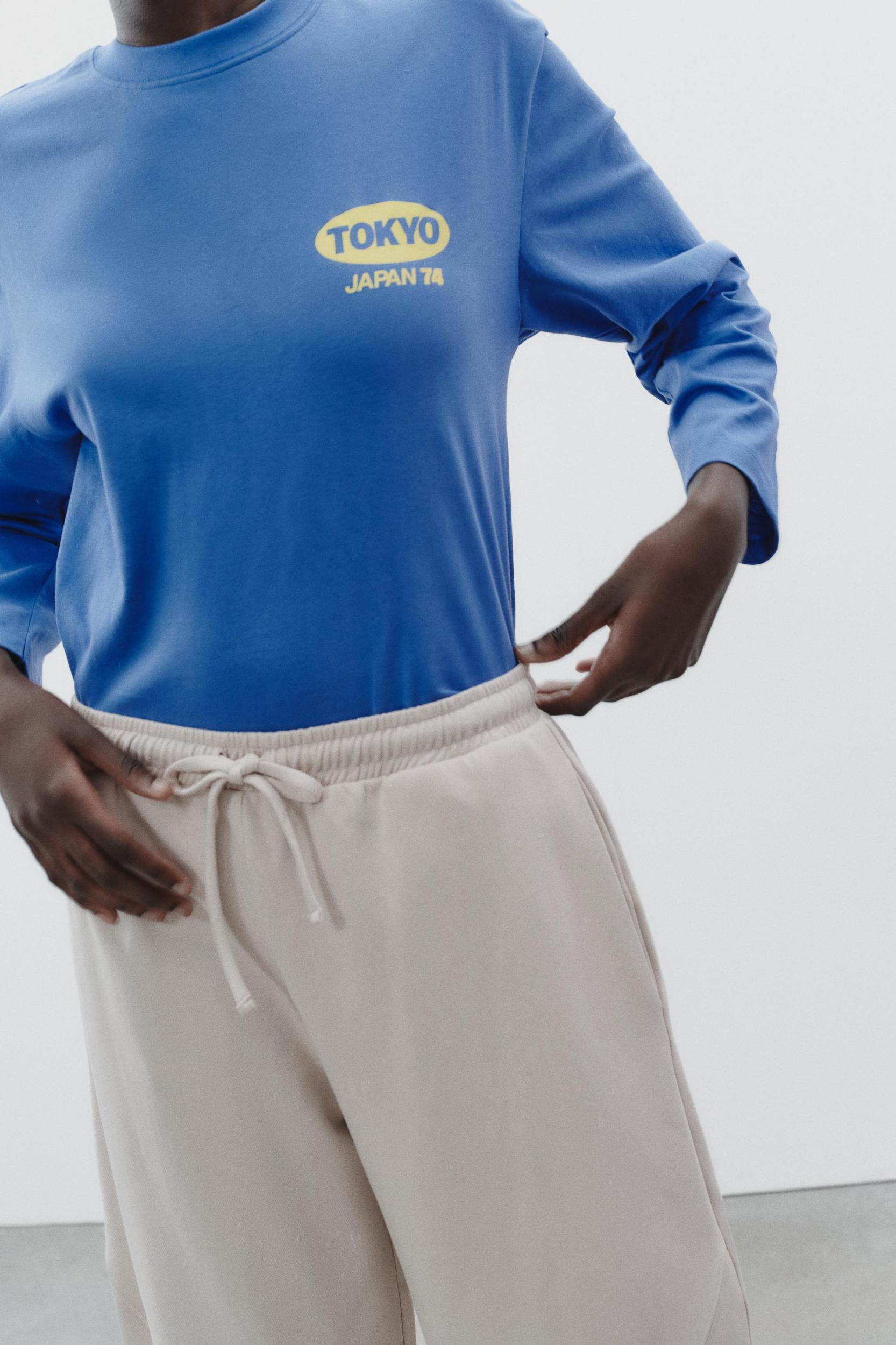 T-SHIRT WITH LONG SLEEVES WITH TEXT Product Image