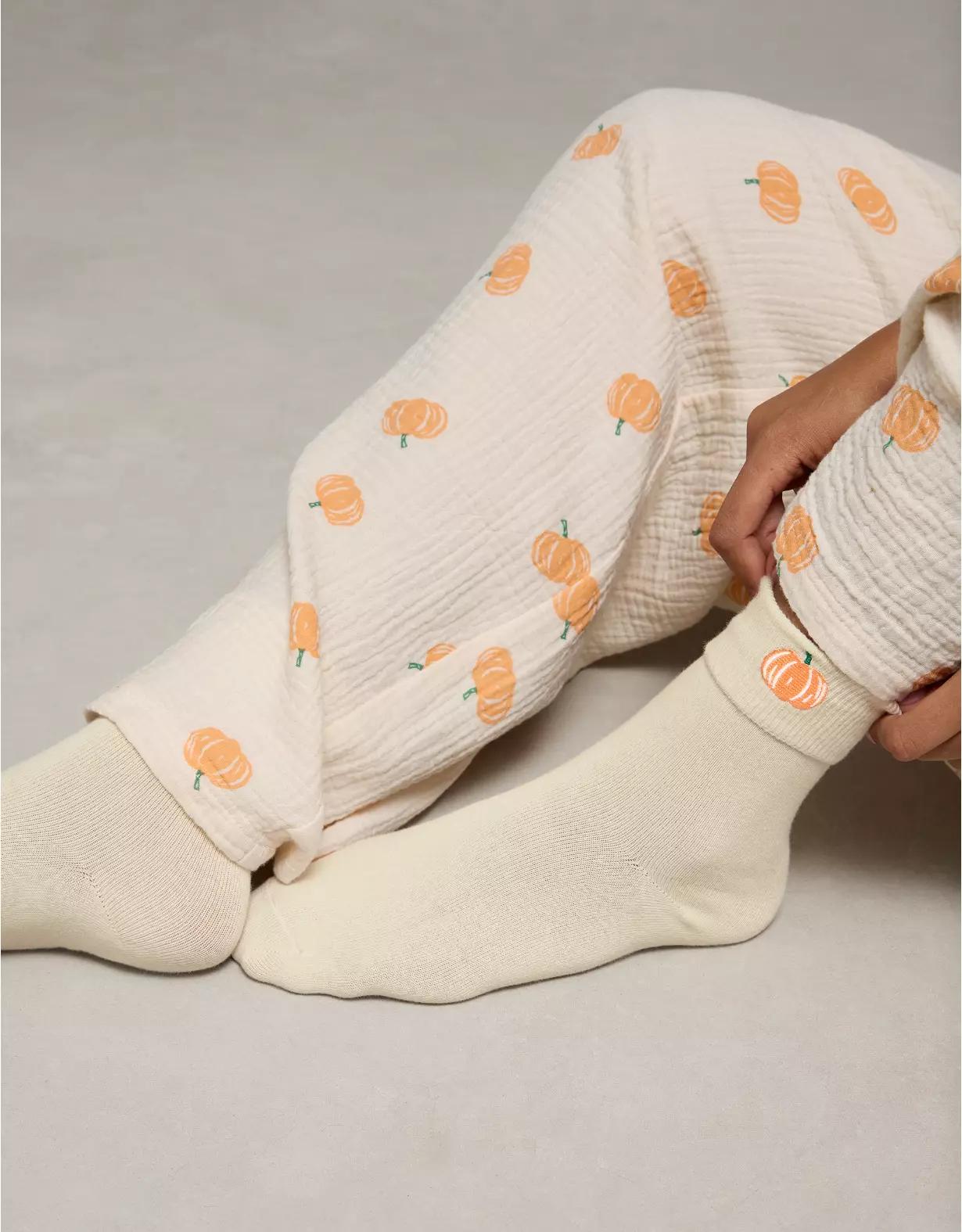 AE Foldover-Cuff Cropped Crew Socks Product Image