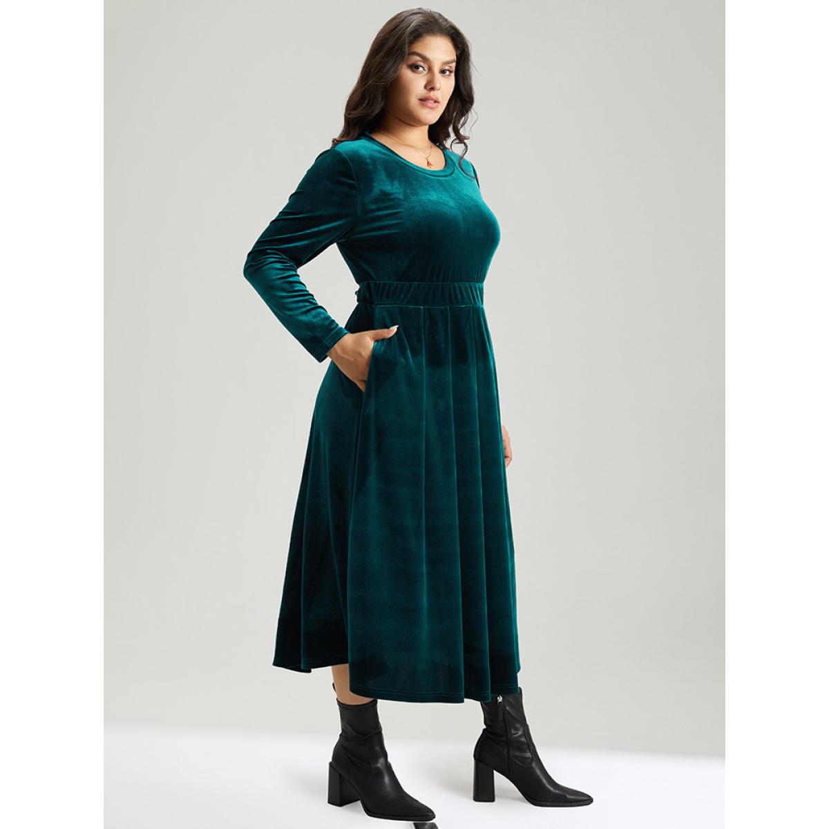 Plus Size Velvet Plain Pocket Pleated Hem Dress Cyan Women Elegant Plain Round Neck Long Sleeve Curvy Midi Dress BloomChic 14-16/1X Product Image