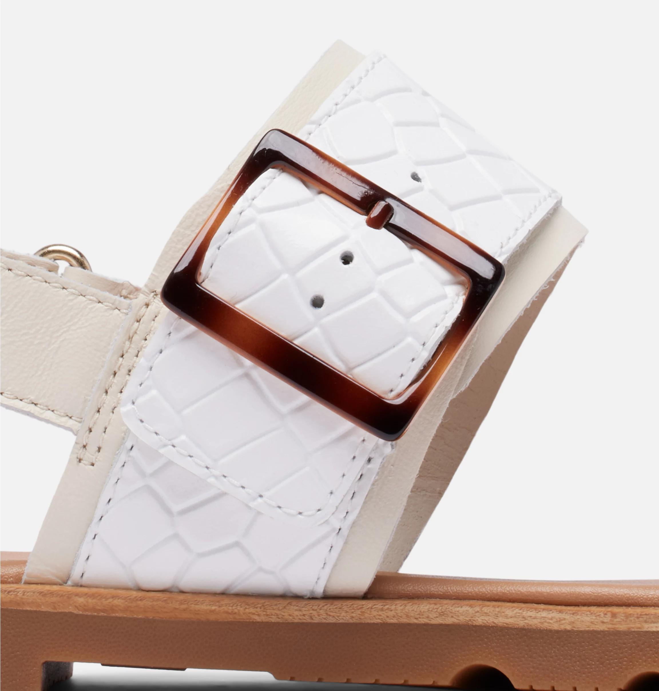 ELLA™ III Slingback Women's Flat Sandal Product Image