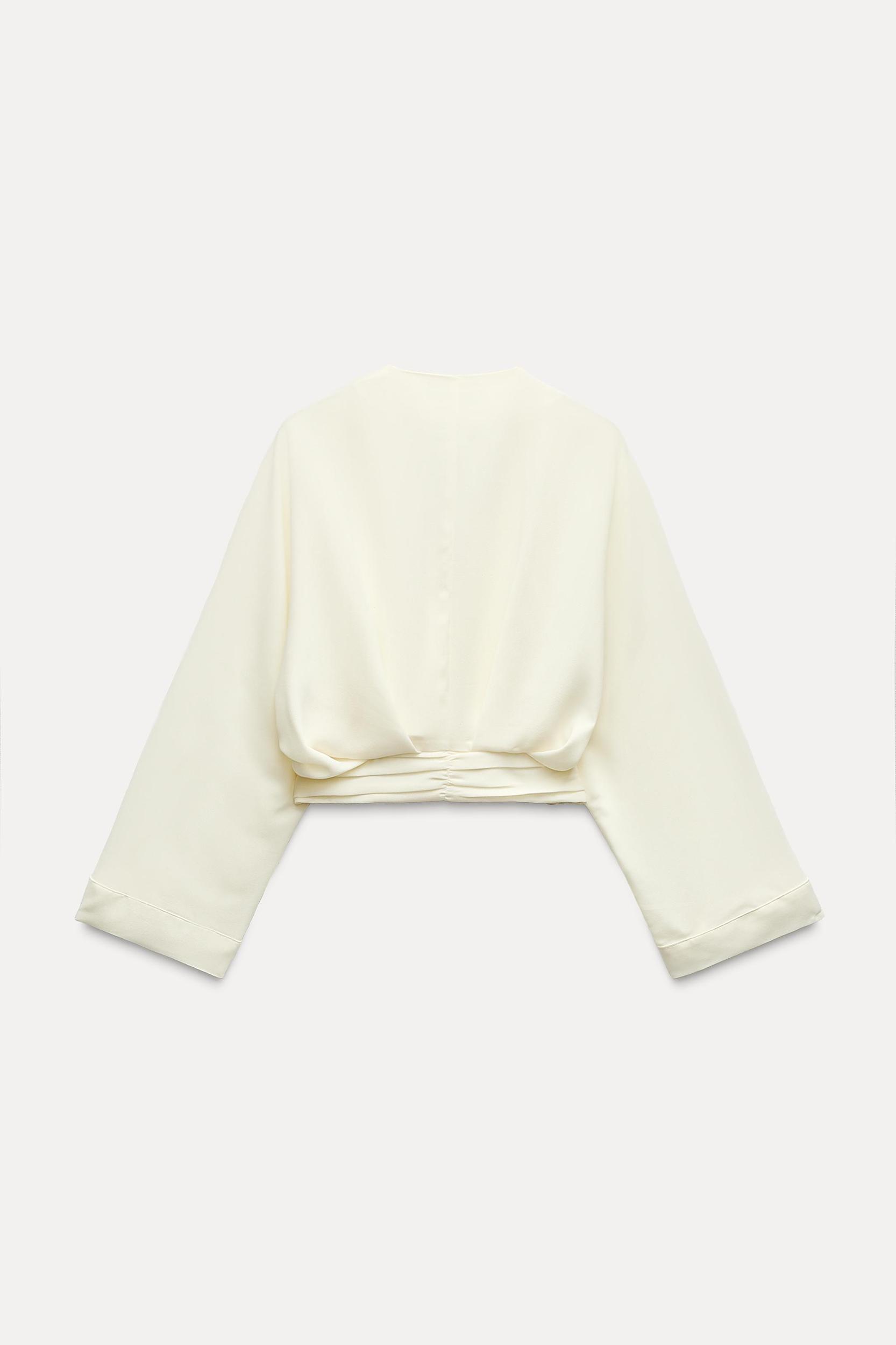 CROPPED SASH TOP Product Image