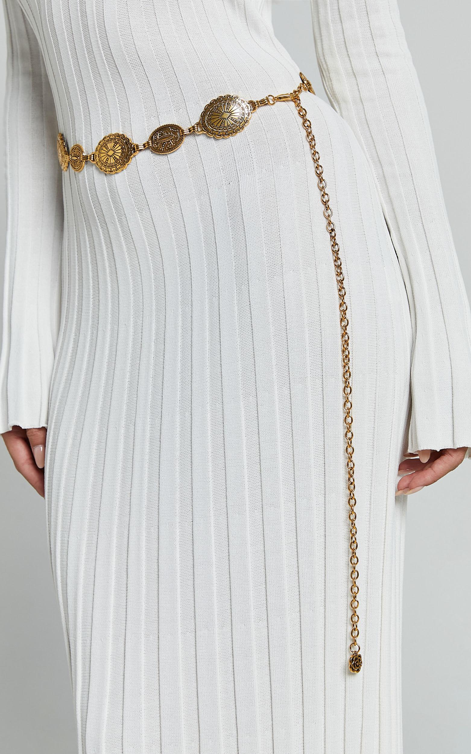 Bellerose Belt - Gold Circle Detail Chain Belt in Gold Product Image