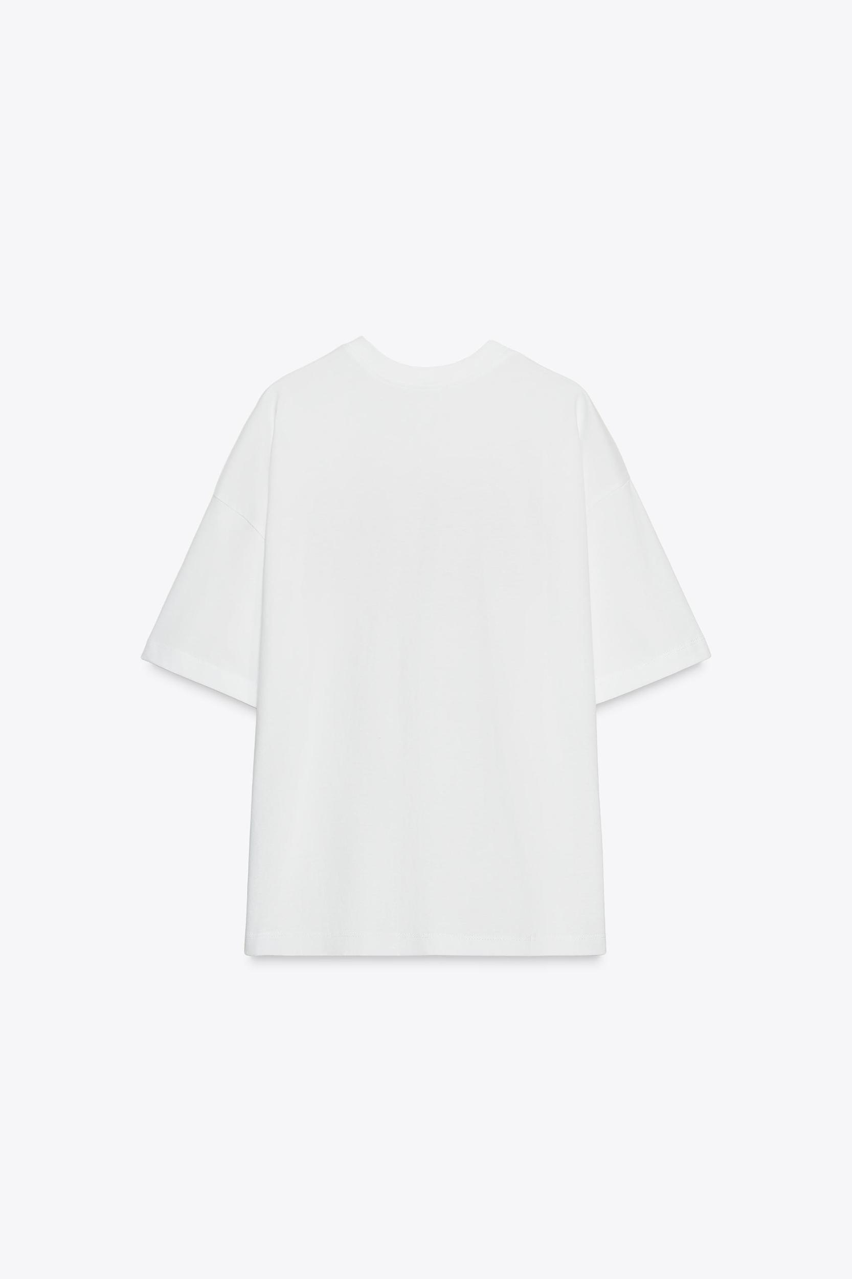 OVERSIZED TEXT T-SHIRT Product Image