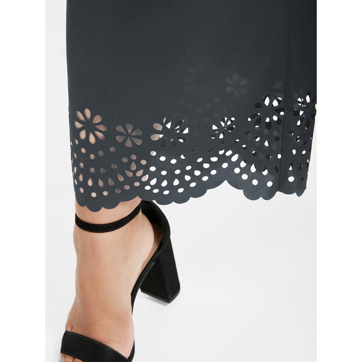 Plus Size Broderie Anglaise Elastic Waist Loose Pants Women SlateGray Elegant Loose High Rise Dailywear Pants BloomChic 10/M Product Image