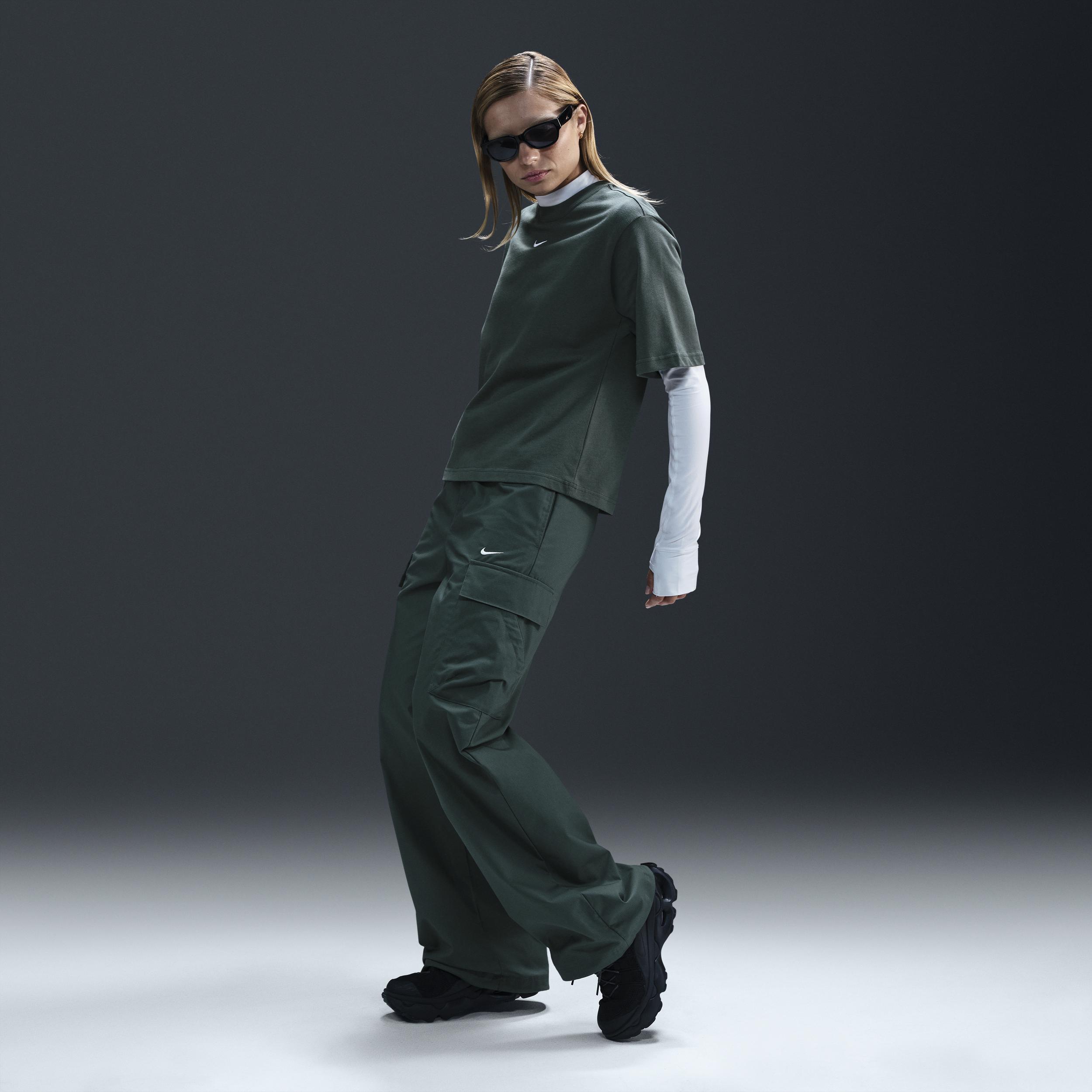 Women's Nike Sportswear Everything Wovens Mid-Rise Cargo Pants Product Image