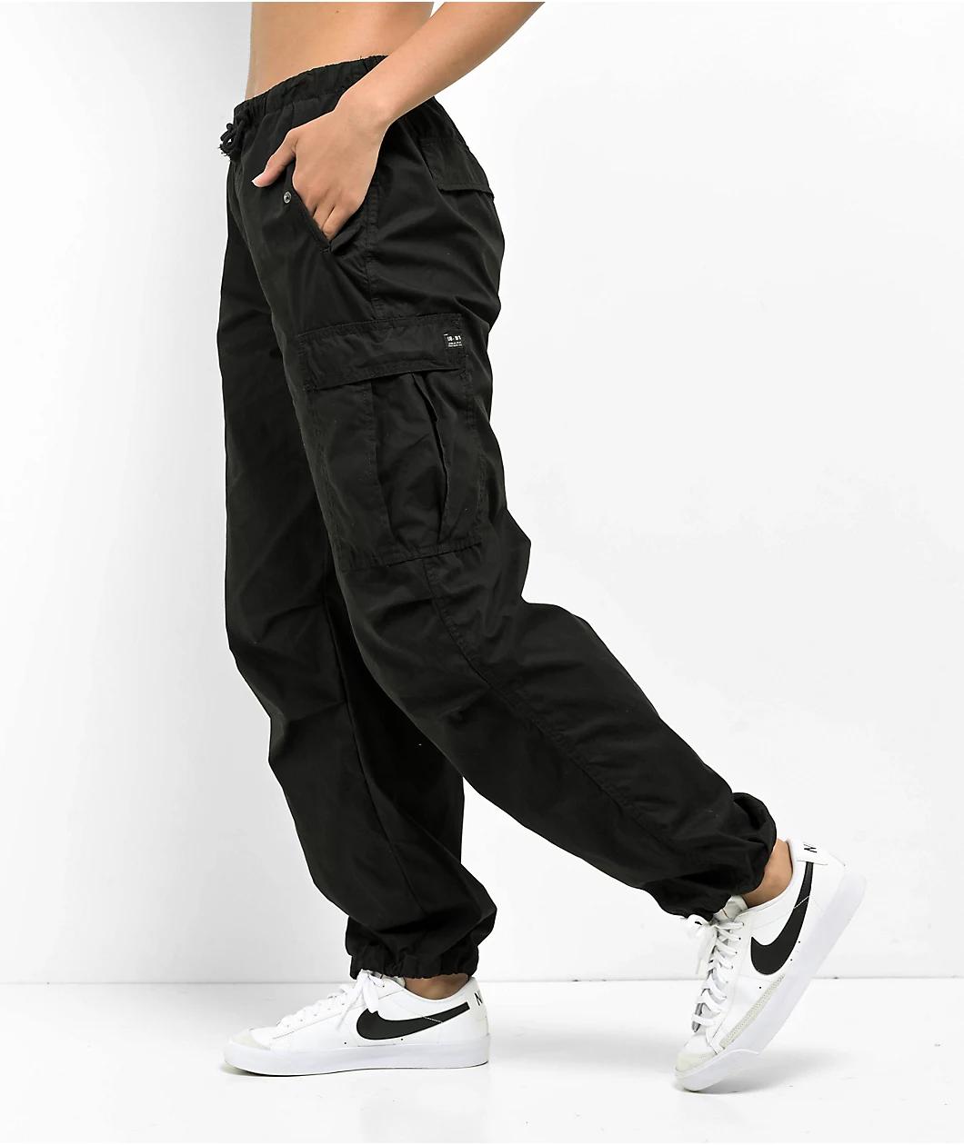 Unionbay Logan Black Cargo Pants Product Image