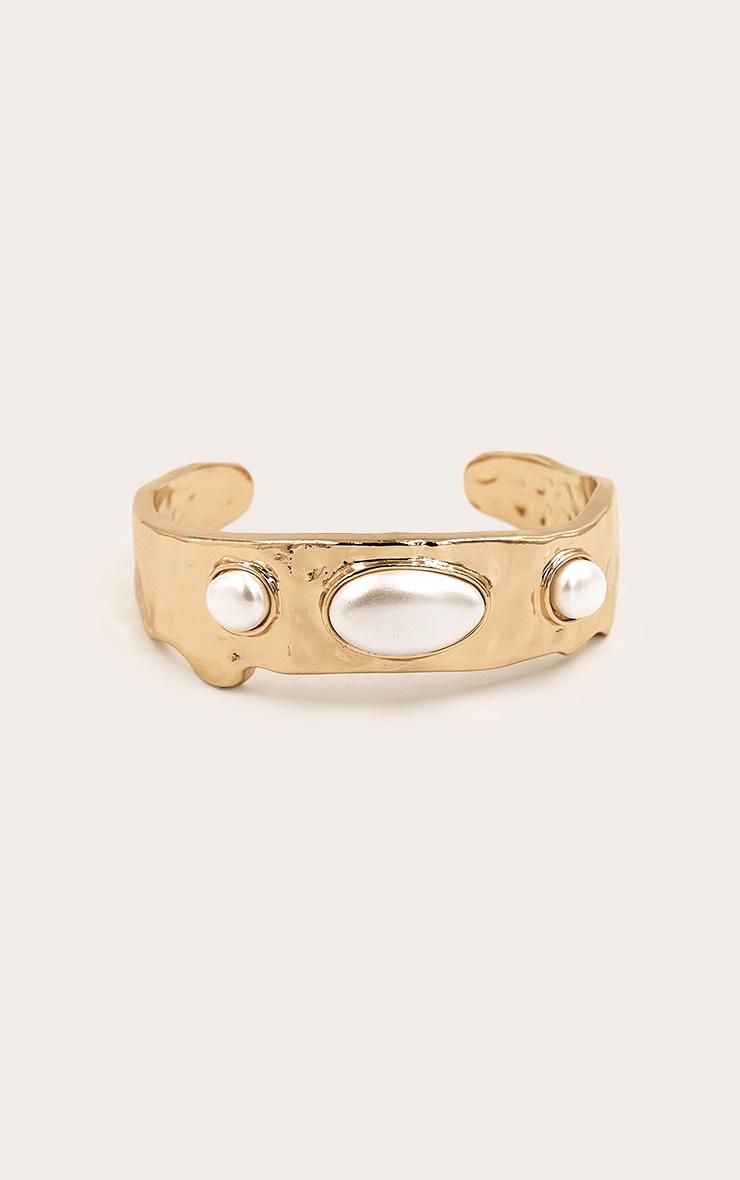 Cream Pearl Molten Abstract Bangle Product Image