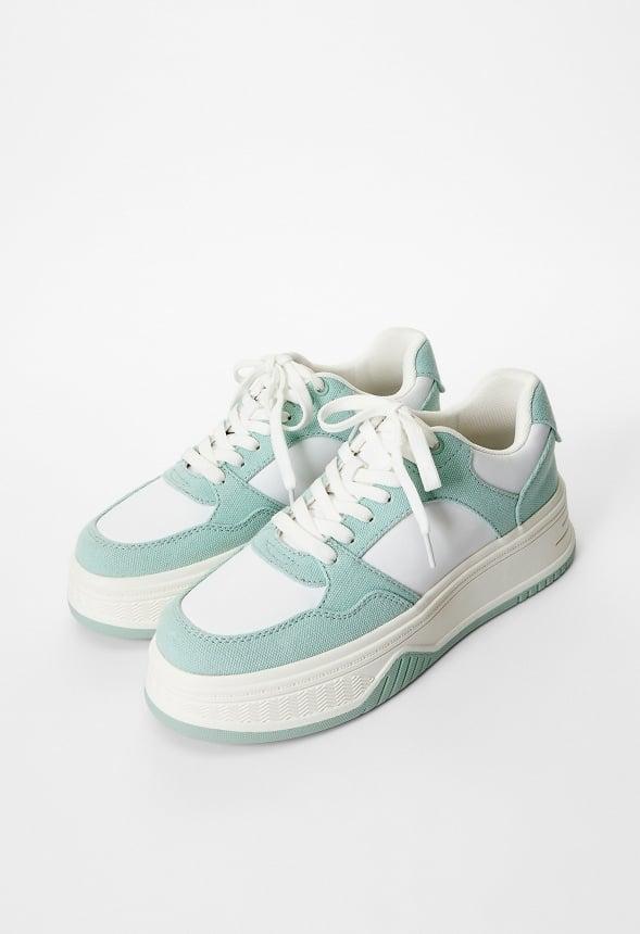 Billie Court Sneaker Product Image
