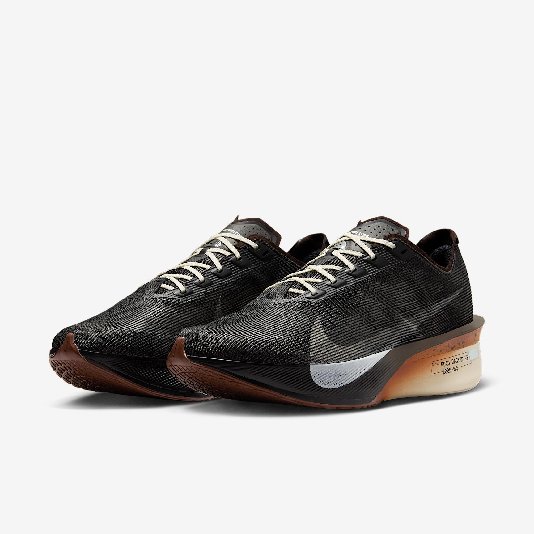 Nike Mens Vaporfly 4 Road Racing Shoes | IH4453-220 Product Image