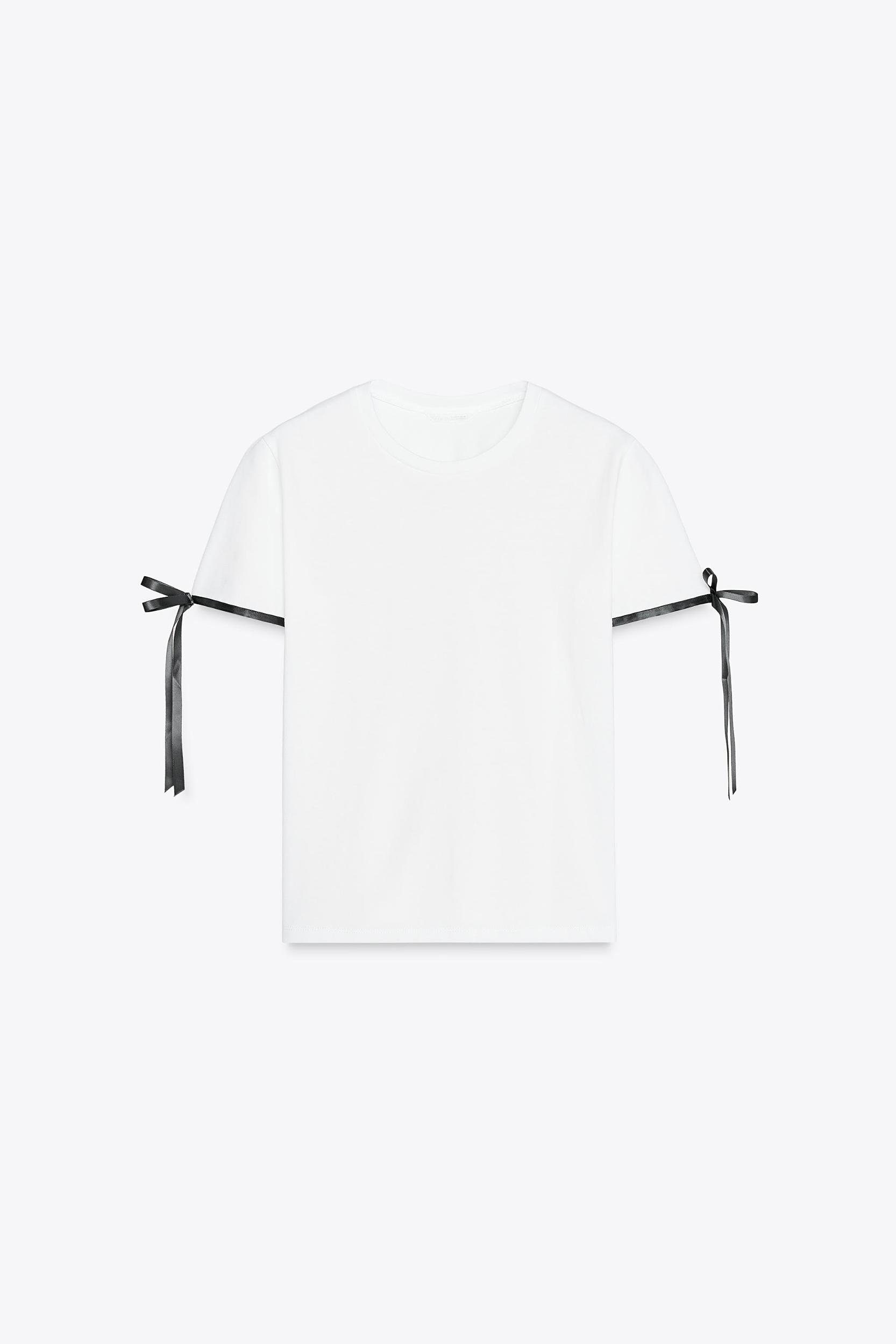CONTRAST BOW T-SHIRT Product Image