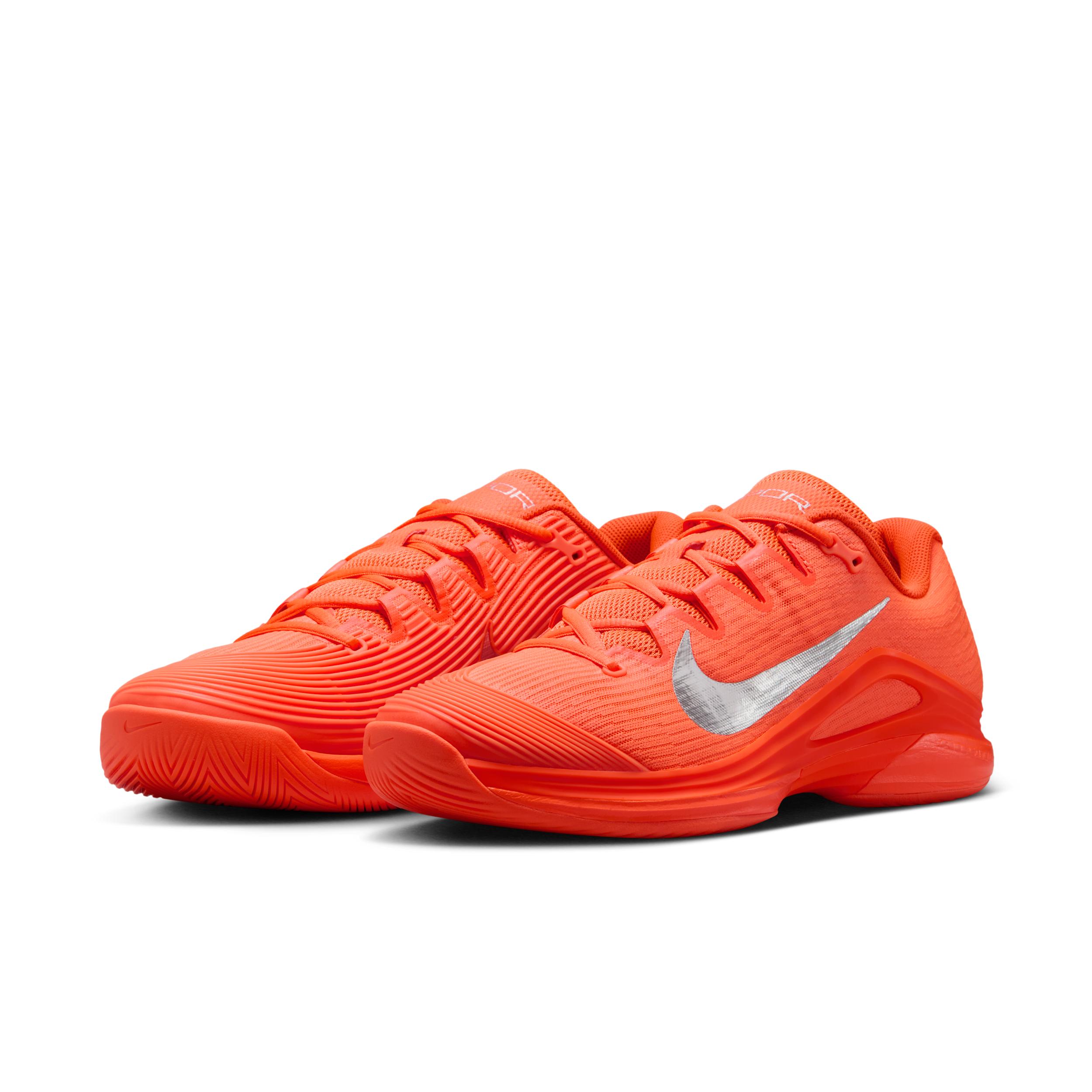 Nike Vapor 12 Premium Men's Hard Court Tennis Shoes Product Image