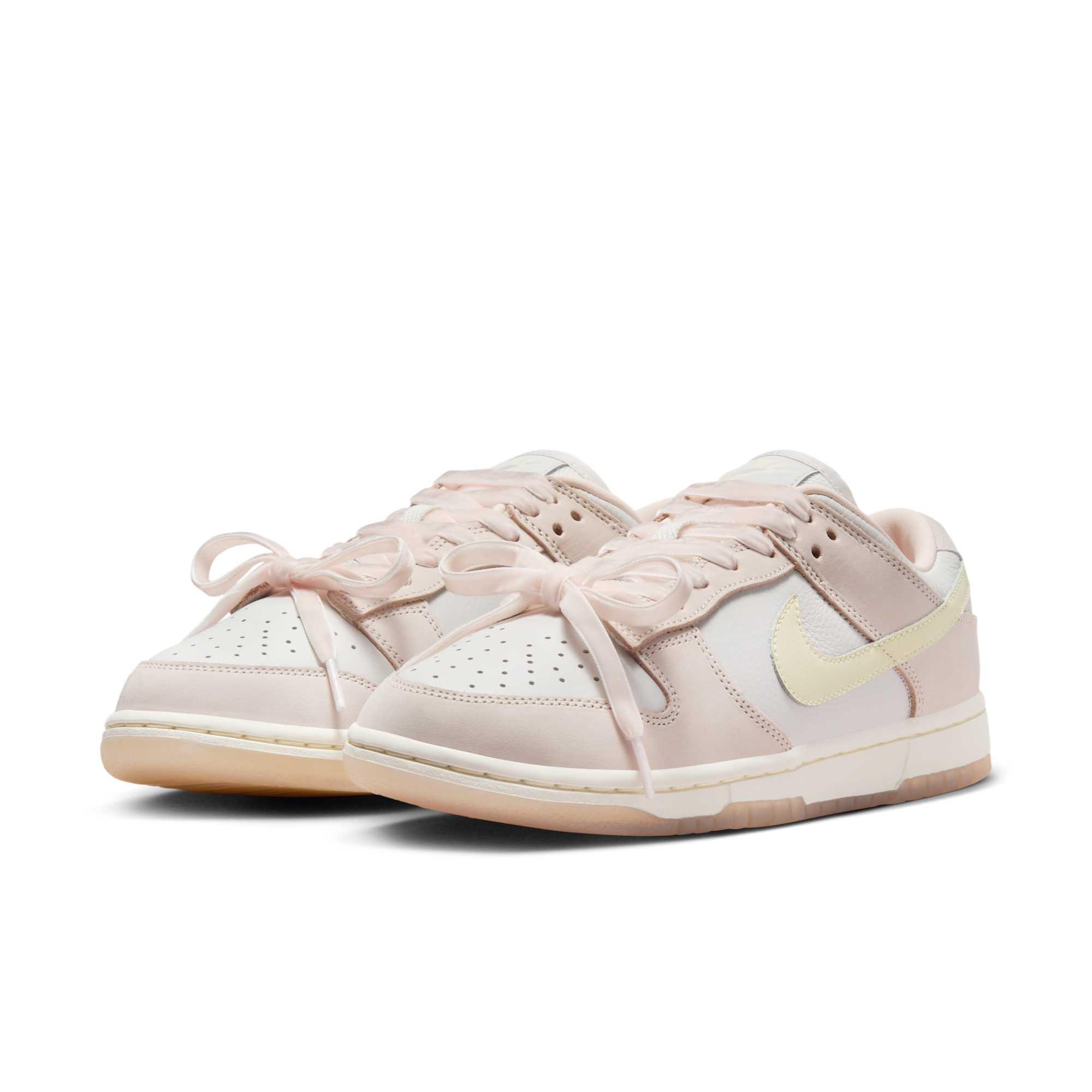 Womens Nike Dunk Low Premium Casual Shoes Product Image